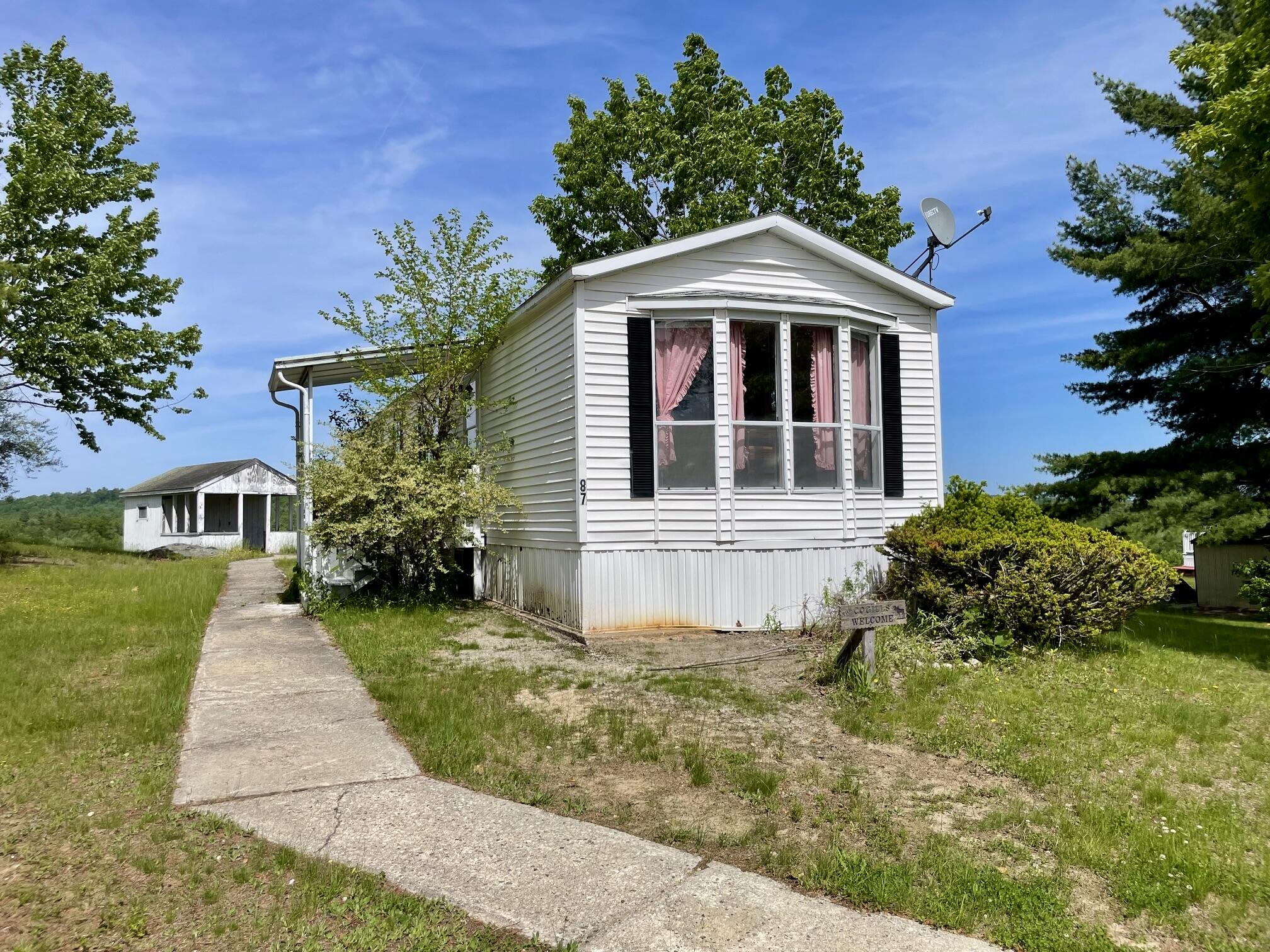 87 Pleasant Hill Road