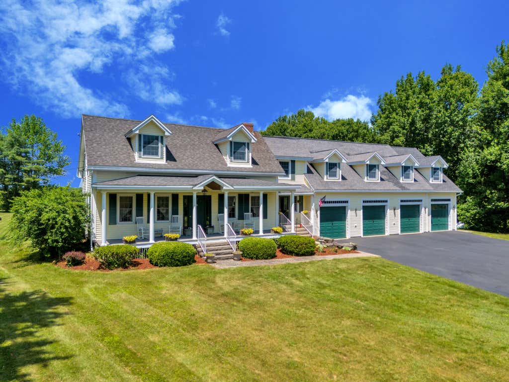 Photo of 211 Poland Corner Road, Poland, ME 04274 (MLS # 1670316)