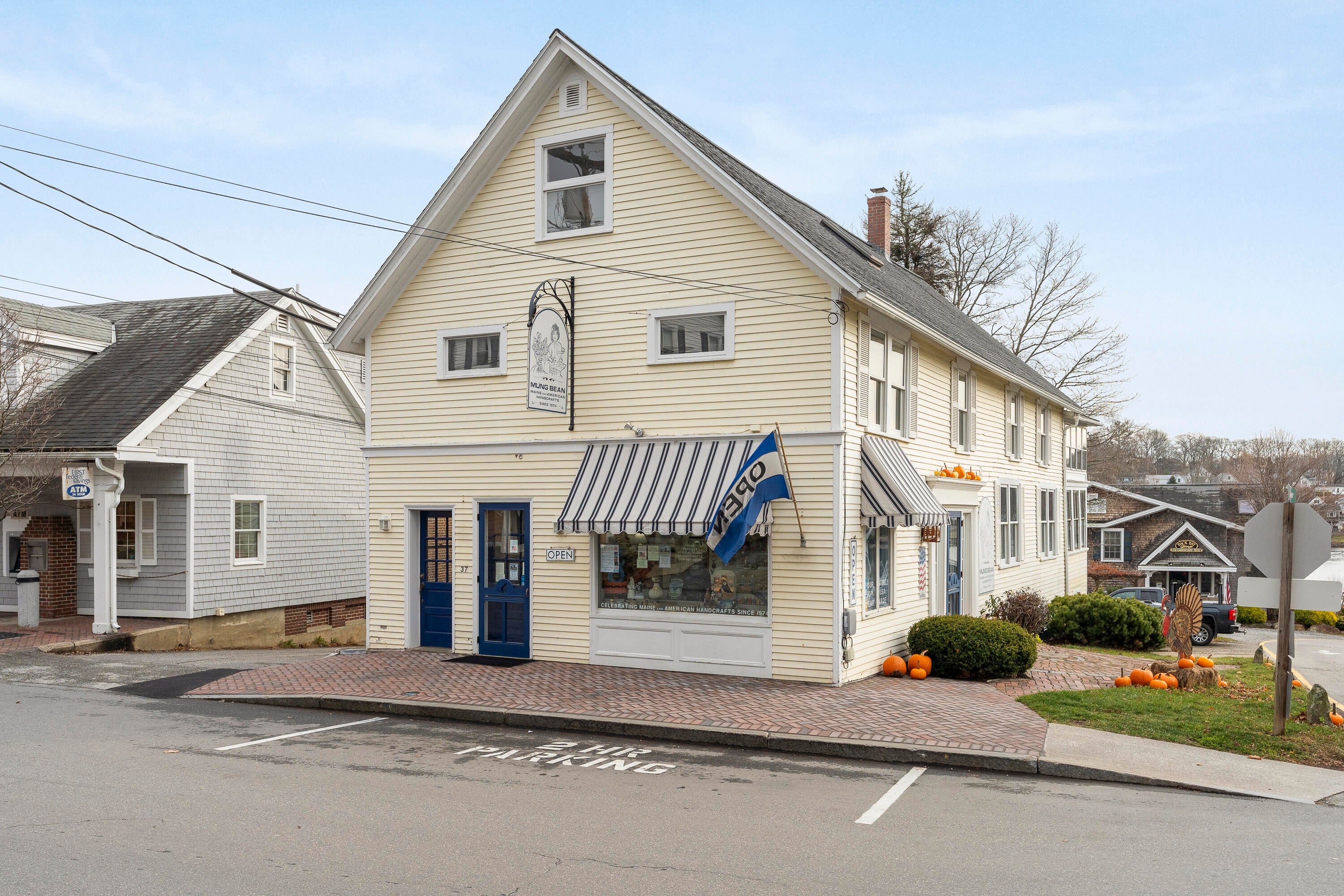 37 Townsend Avenue
