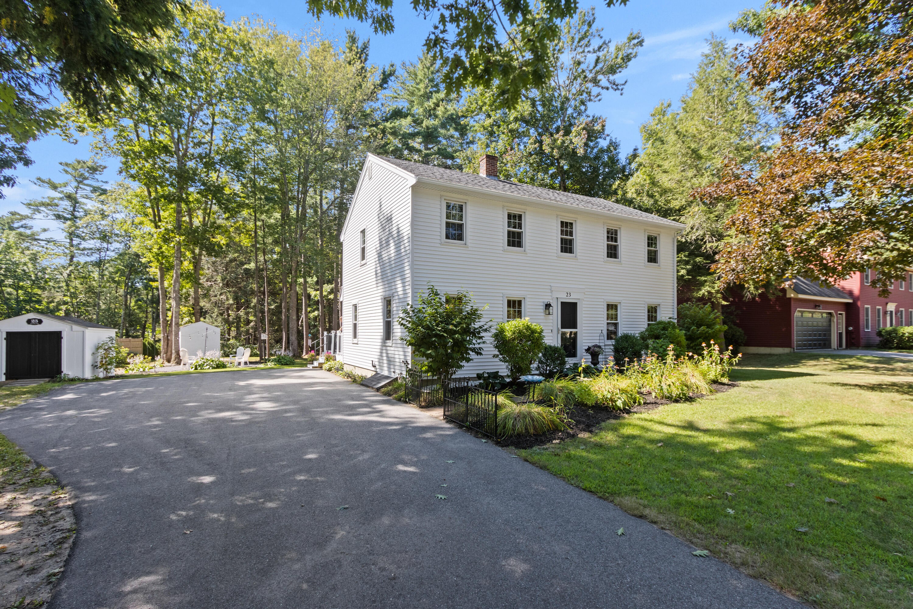 23 Carriage Way