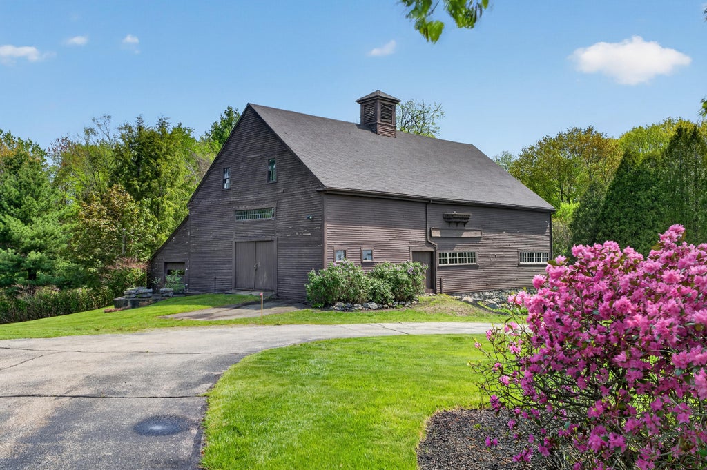 Photo of 181 Cider Hill Road, York, ME 03909 (MLS # 1664358)