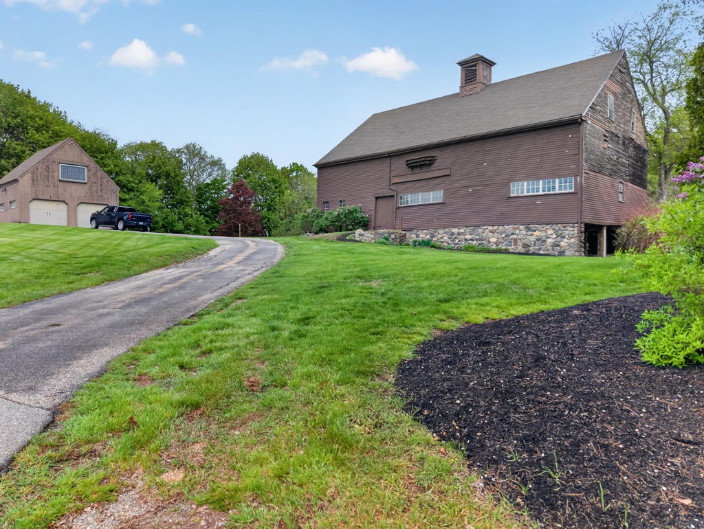 Photo of 181 Cider Hill Road, York, ME 03909 (MLS # 1664358)