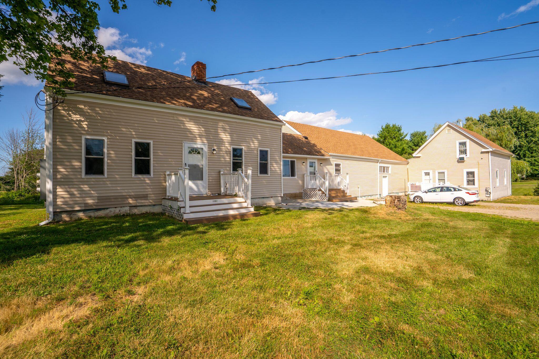 1306 Long Plains Road
