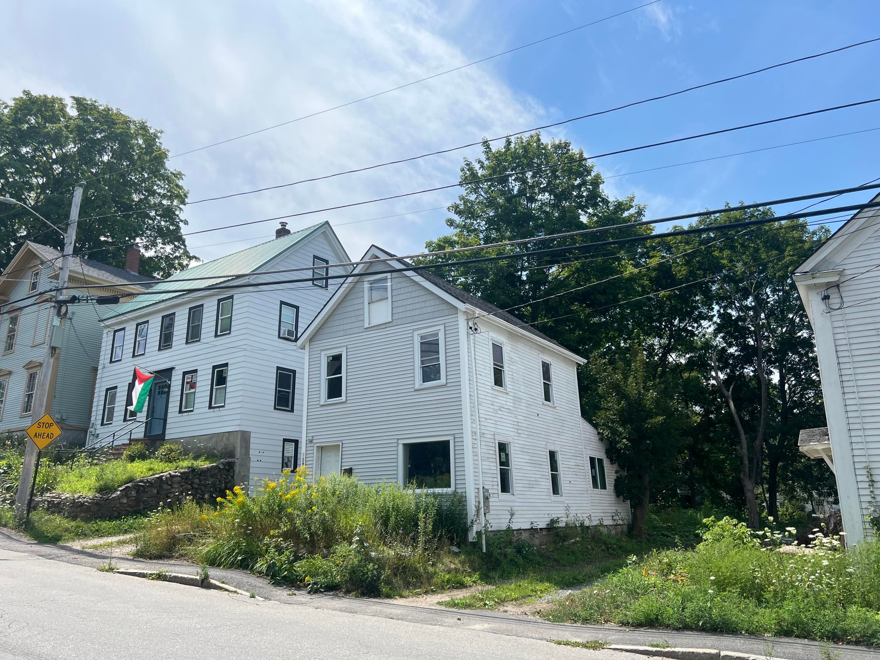 932 High Street