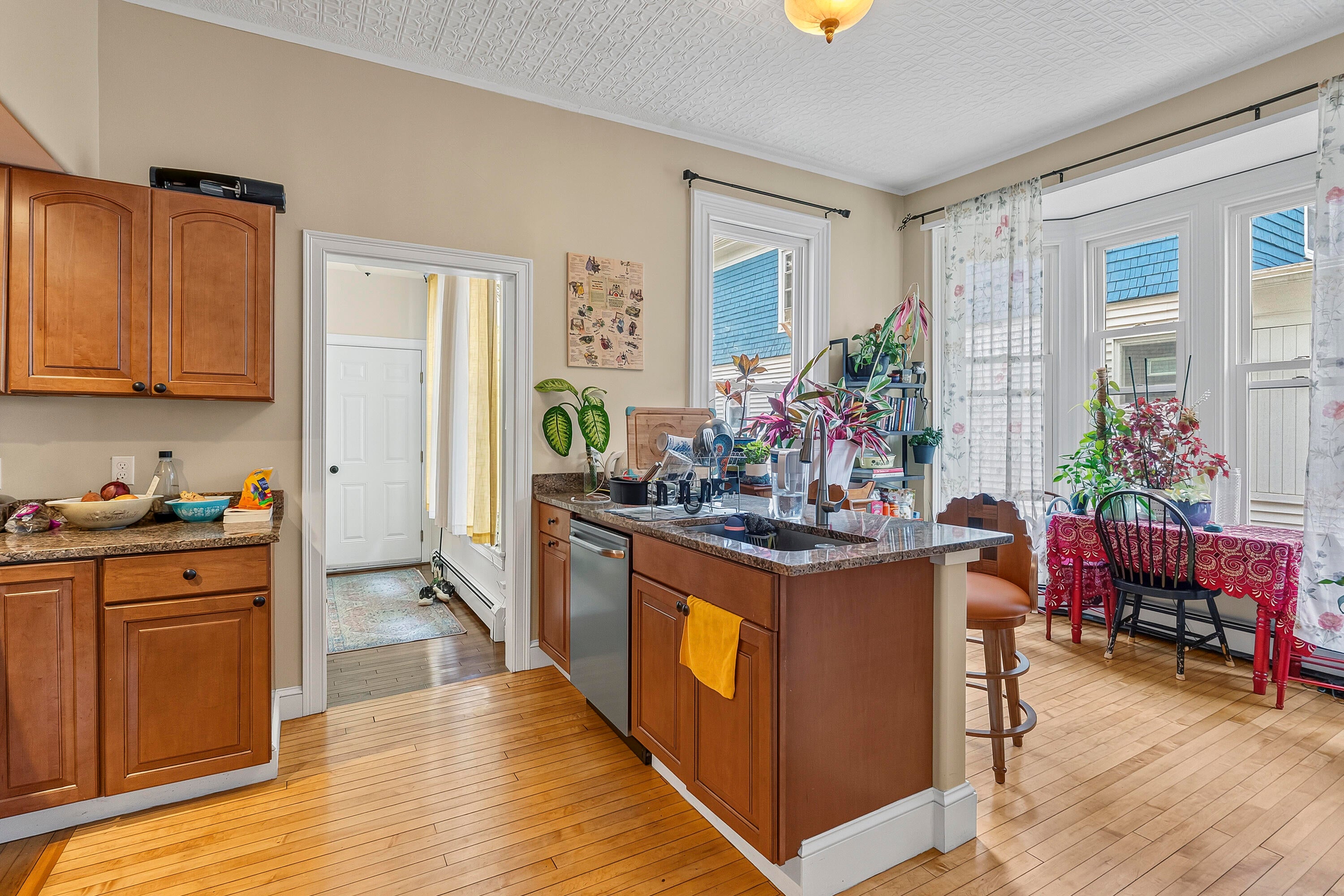94 Pleasant Avenue