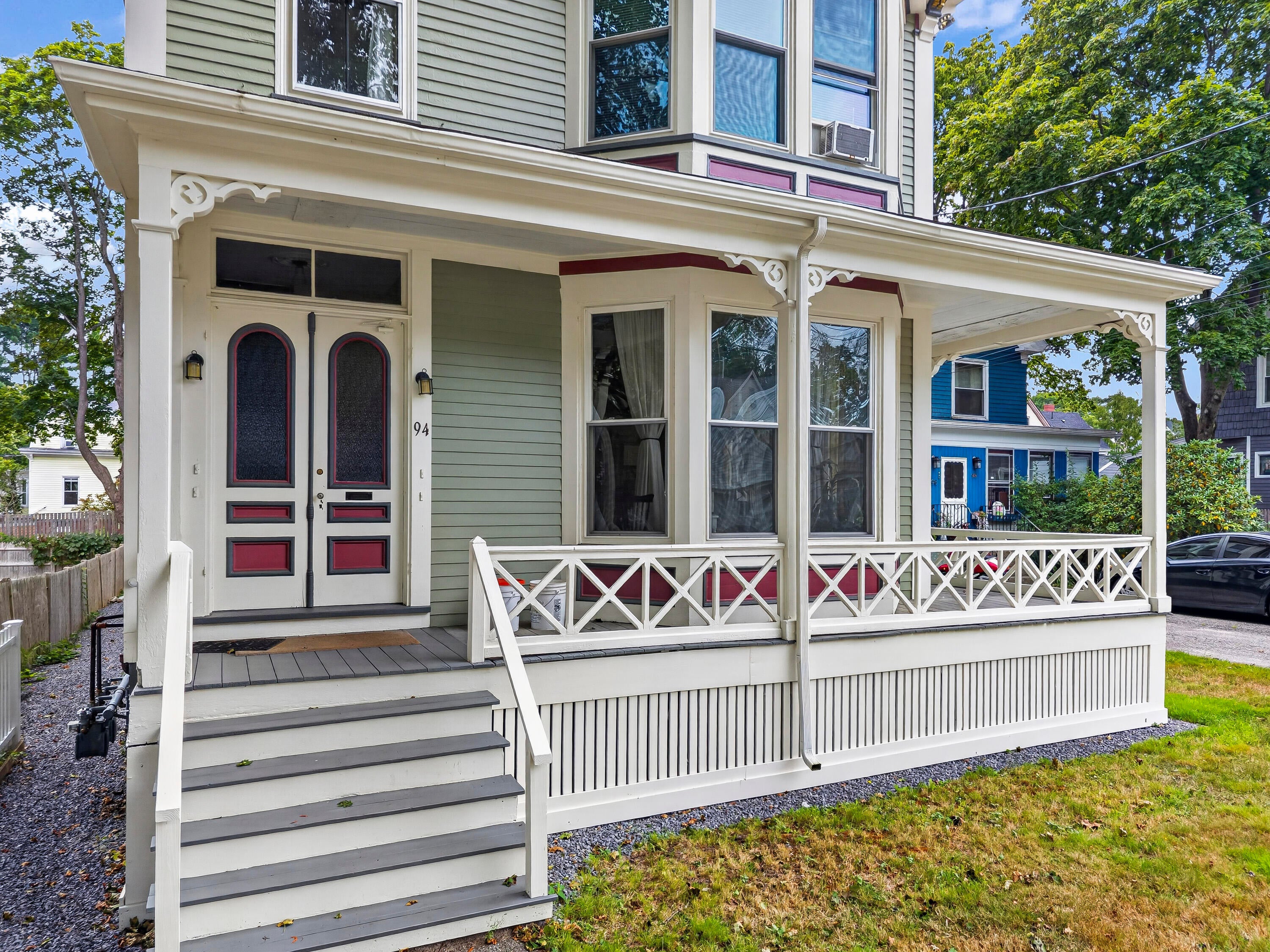 94 Pleasant Avenue