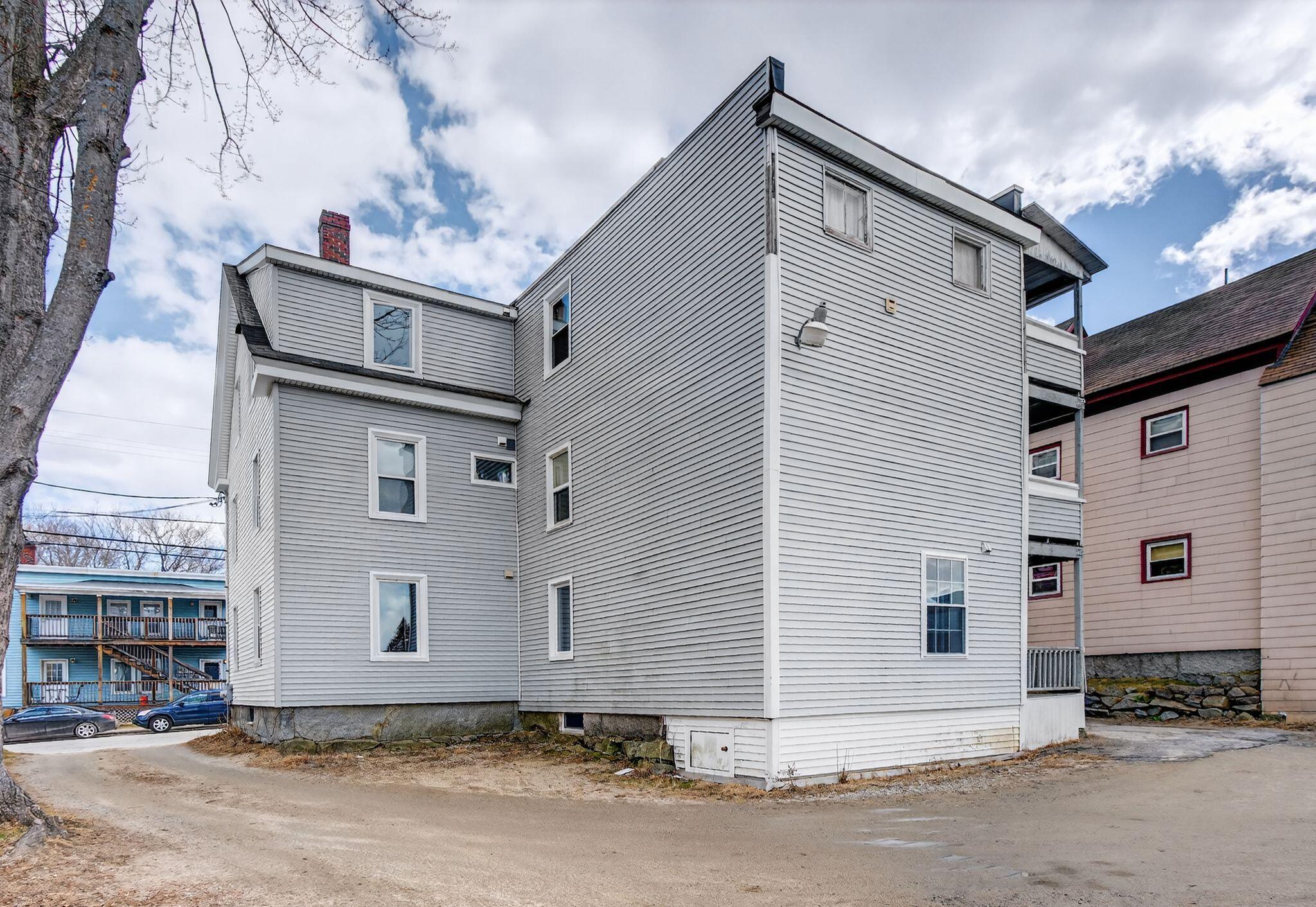 64 Bradbury Street