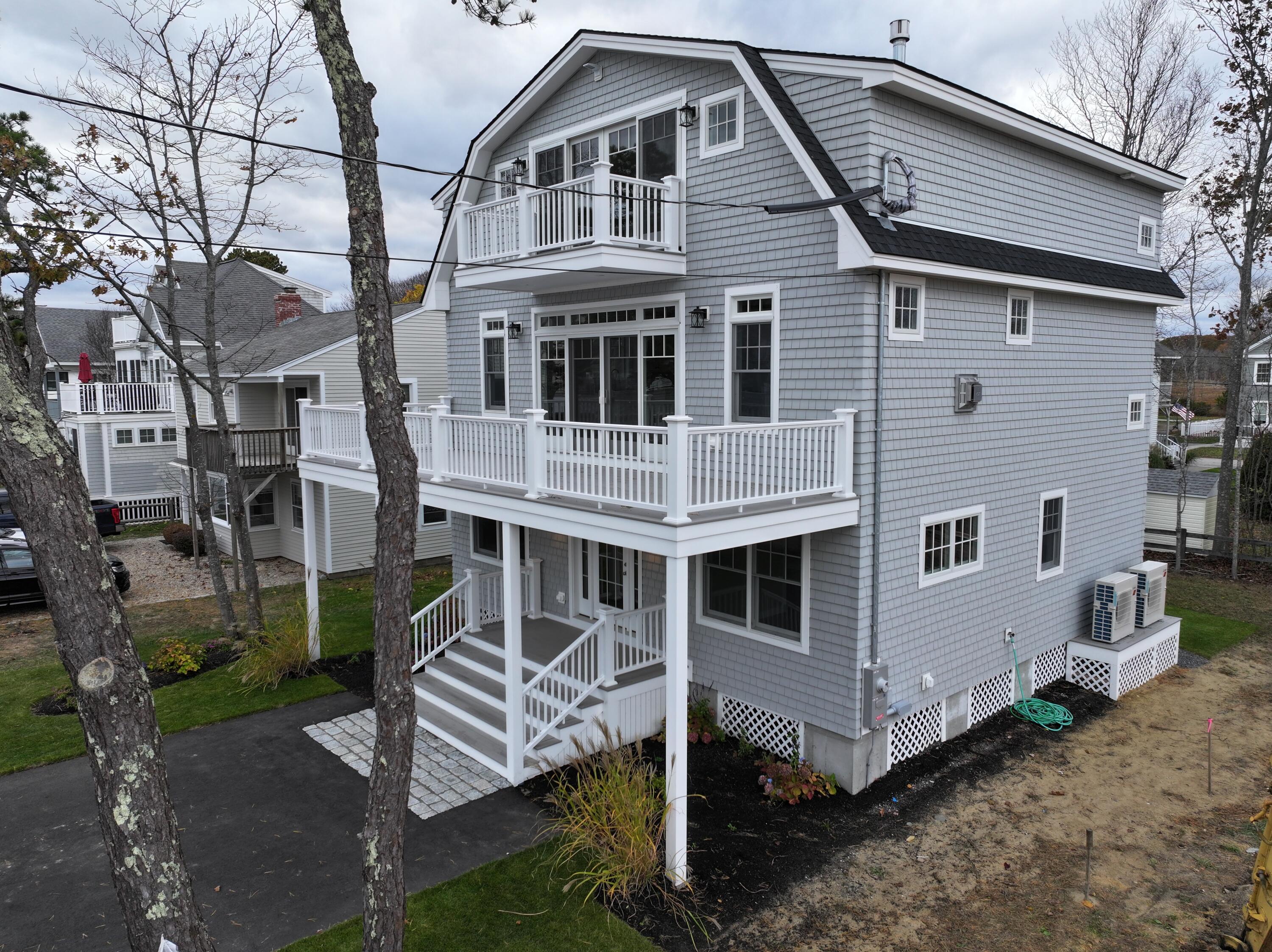 390 Ocean Avenue