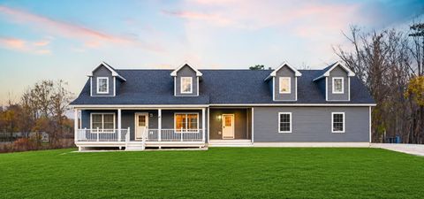 Photo of 42 Durham Road, Freeport, ME 04032 (MLS # 1664437)