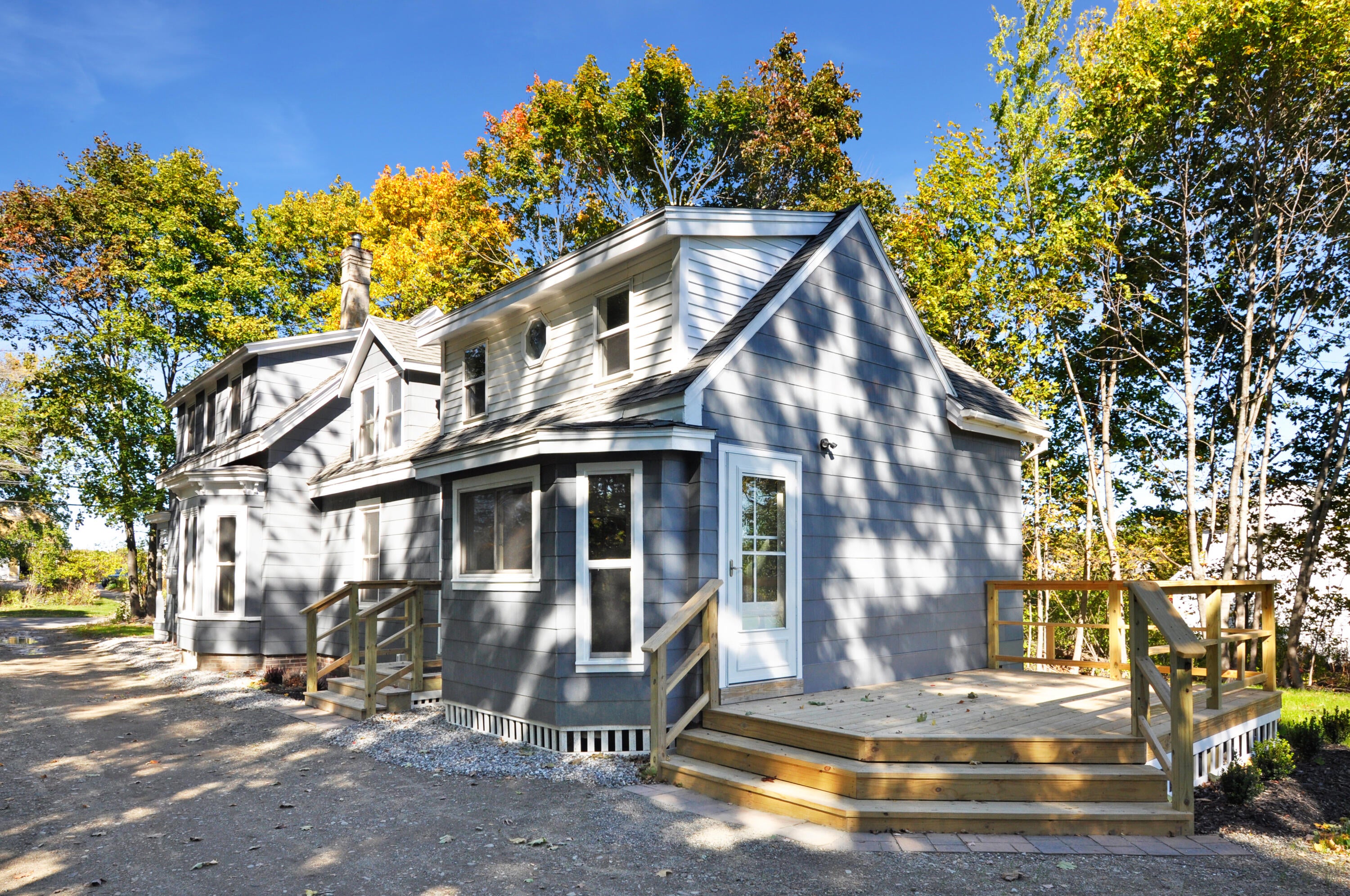 305 Old County Road