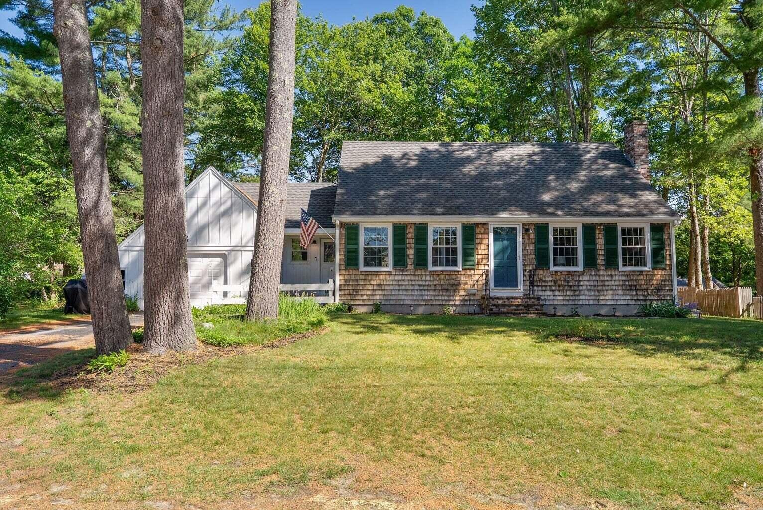 12 Arcadia Drive