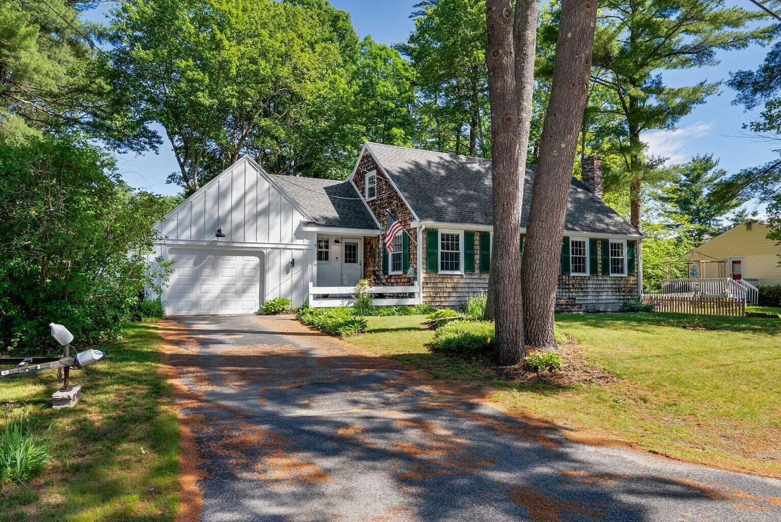 12 Arcadia Drive