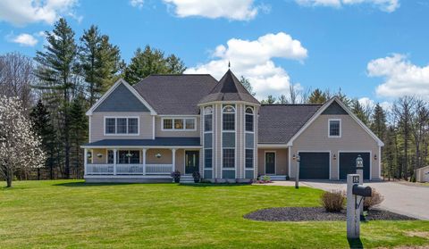Photo of 18 Laurel Ridge Road, Scarborough, ME 04074 (MLS # 1661168)