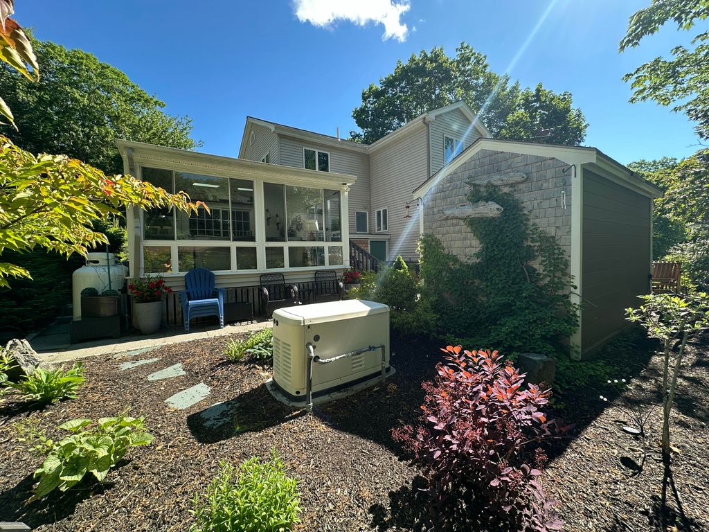 Photo of 10 Highland Avenue, Ogunquit, ME 03907 (MLS # 1667553)