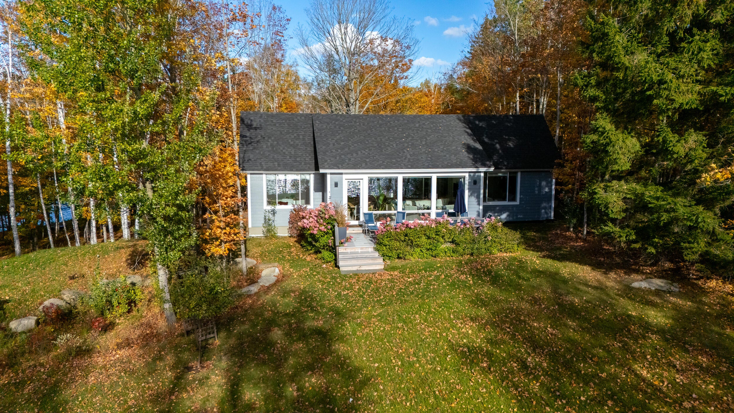 63 Lakehouse Road