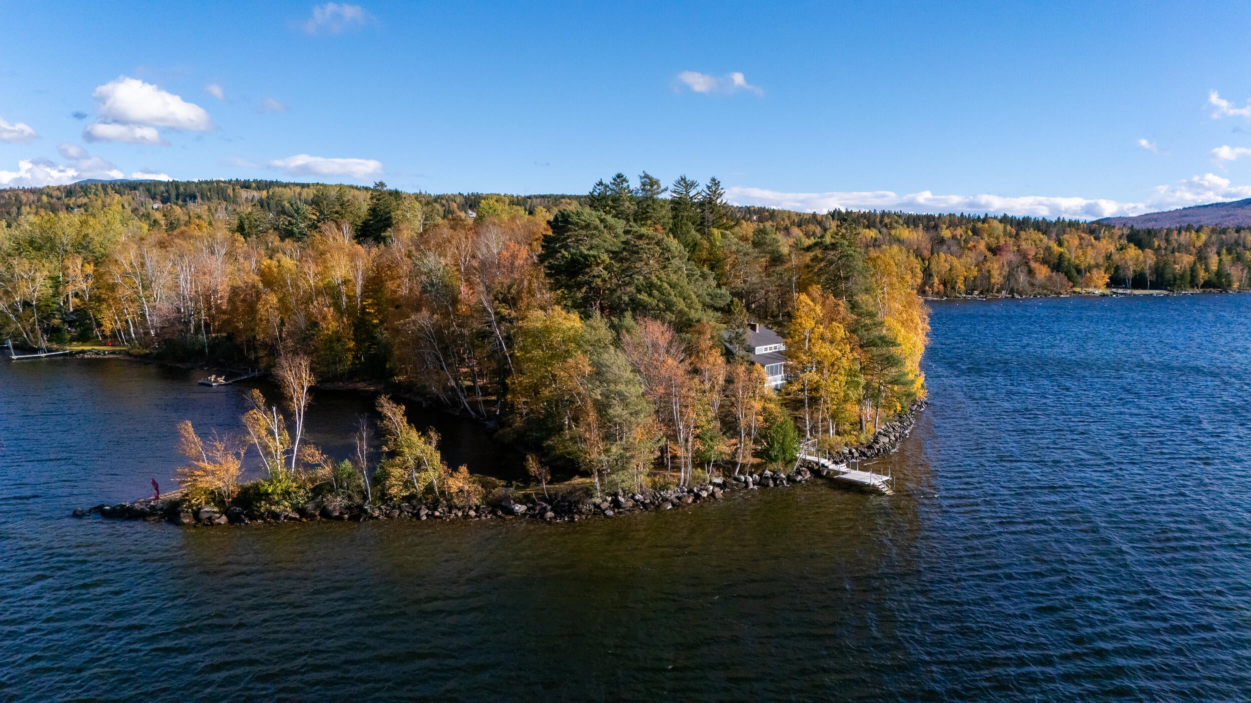 63 Lakehouse Road