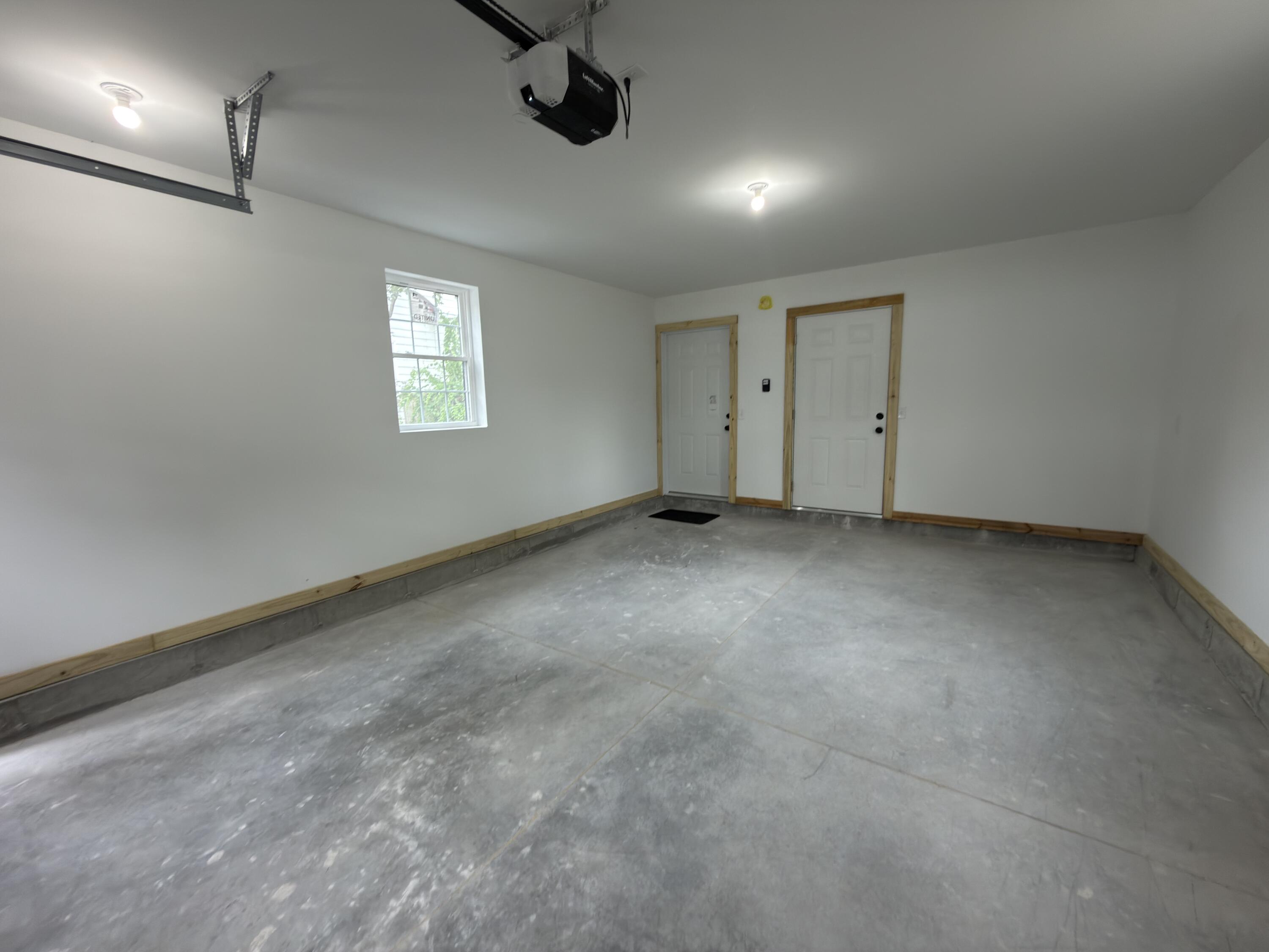 1 Pleasent Avenue