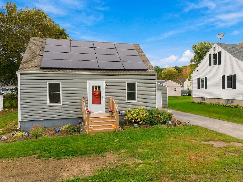 45 Newland Avenue
