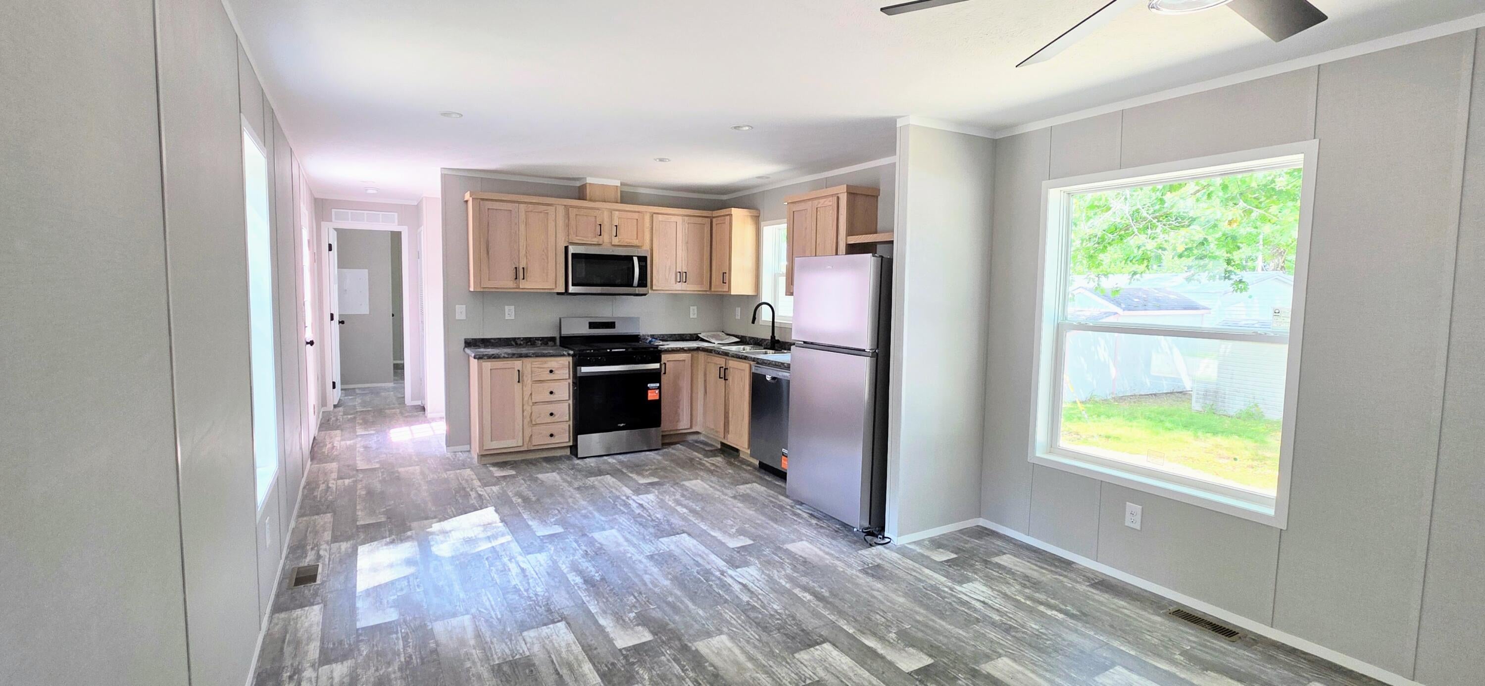 127 Shaker Road 32