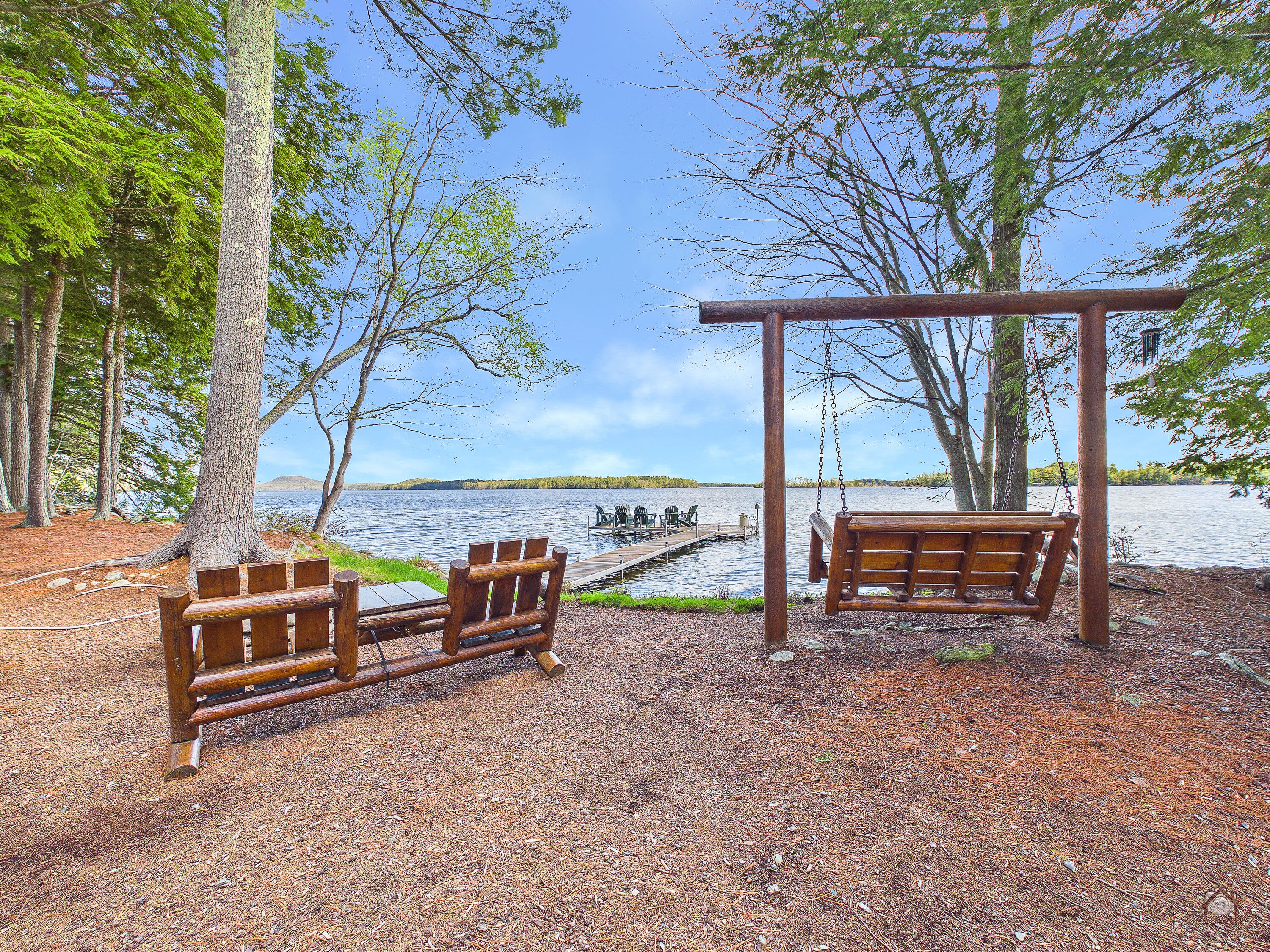 99 Abena Shores
