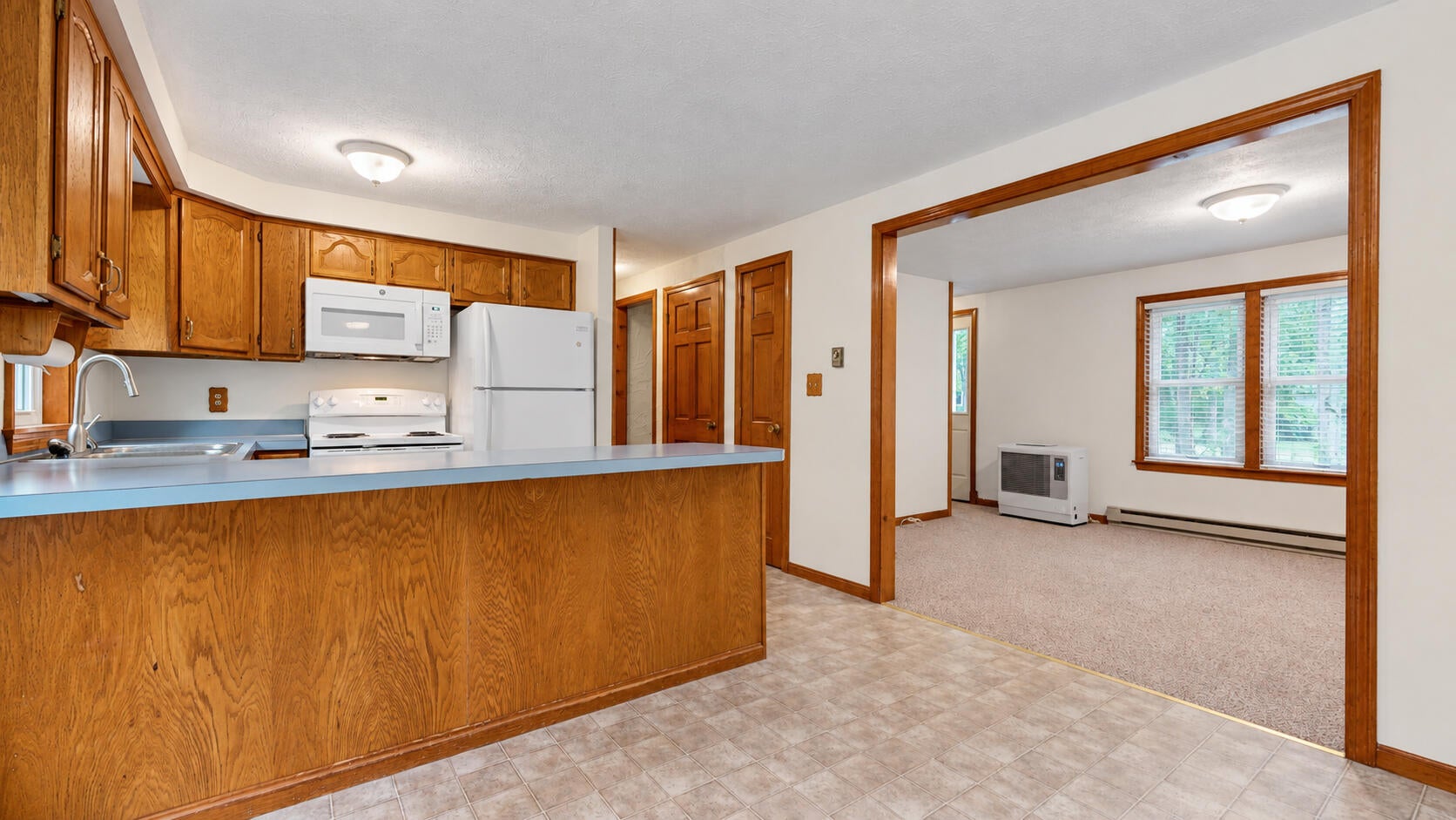 5 Iris Drive