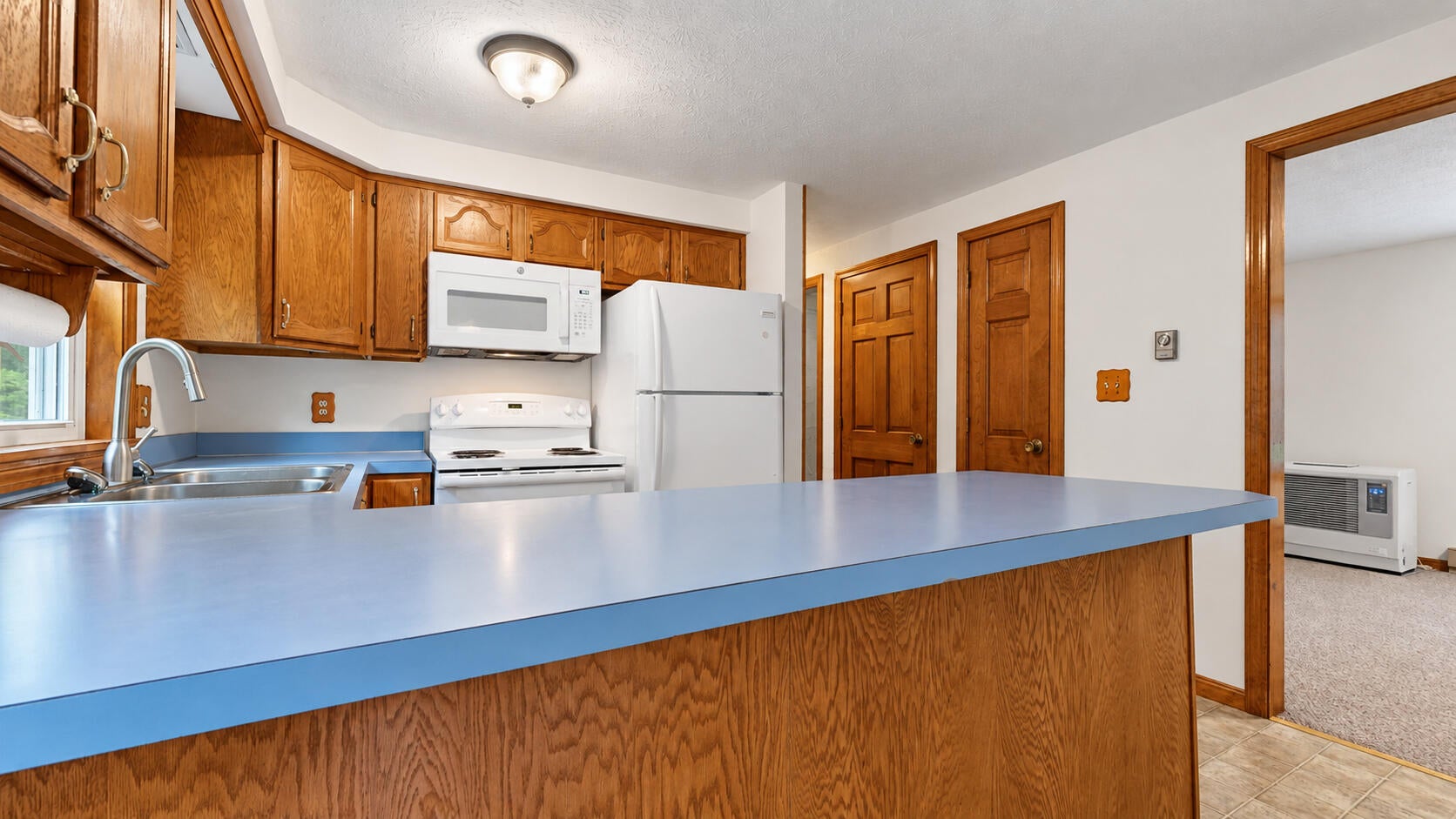 5 Iris Drive