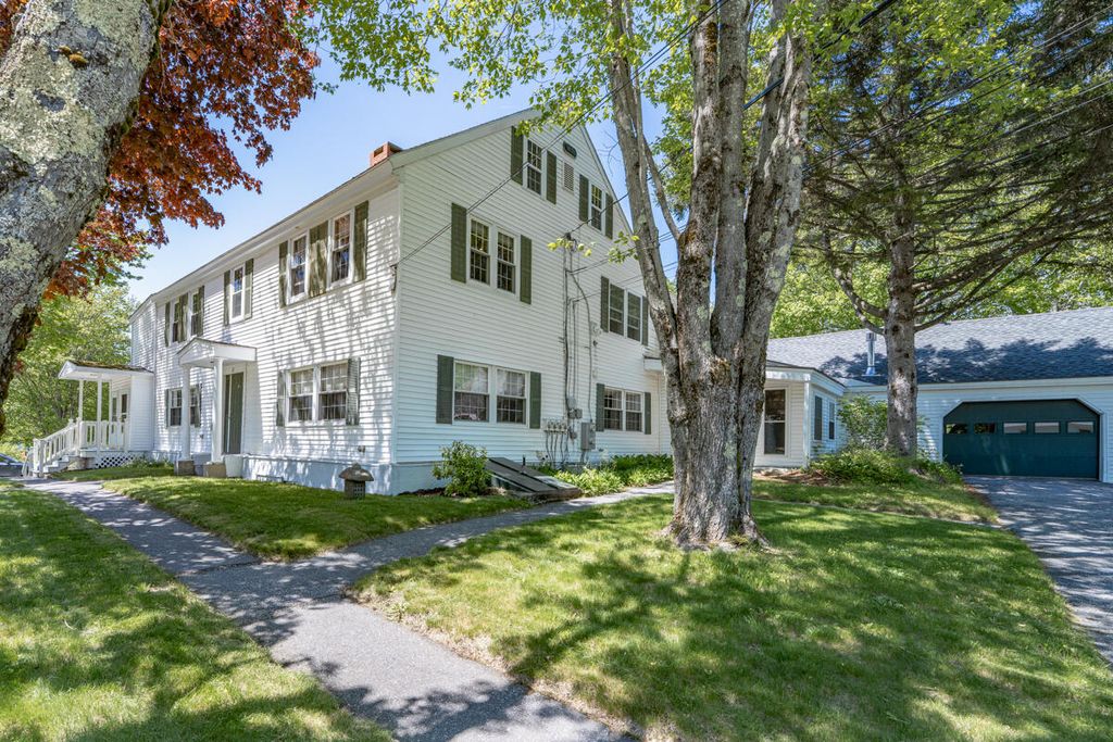 Photo of 67 Winter Street, Topsham, ME 04086 (MLS # 1664410)