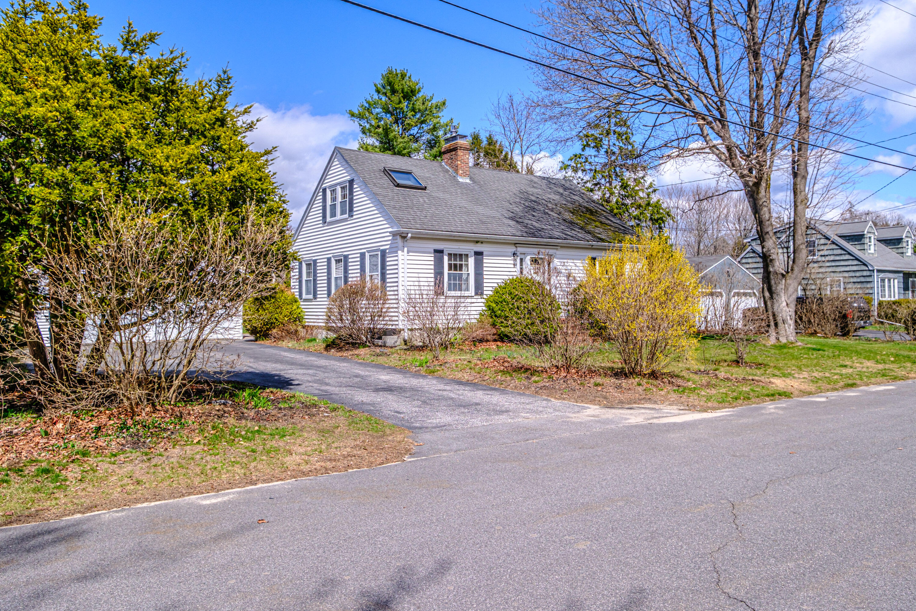 9 Pleasant Avenue