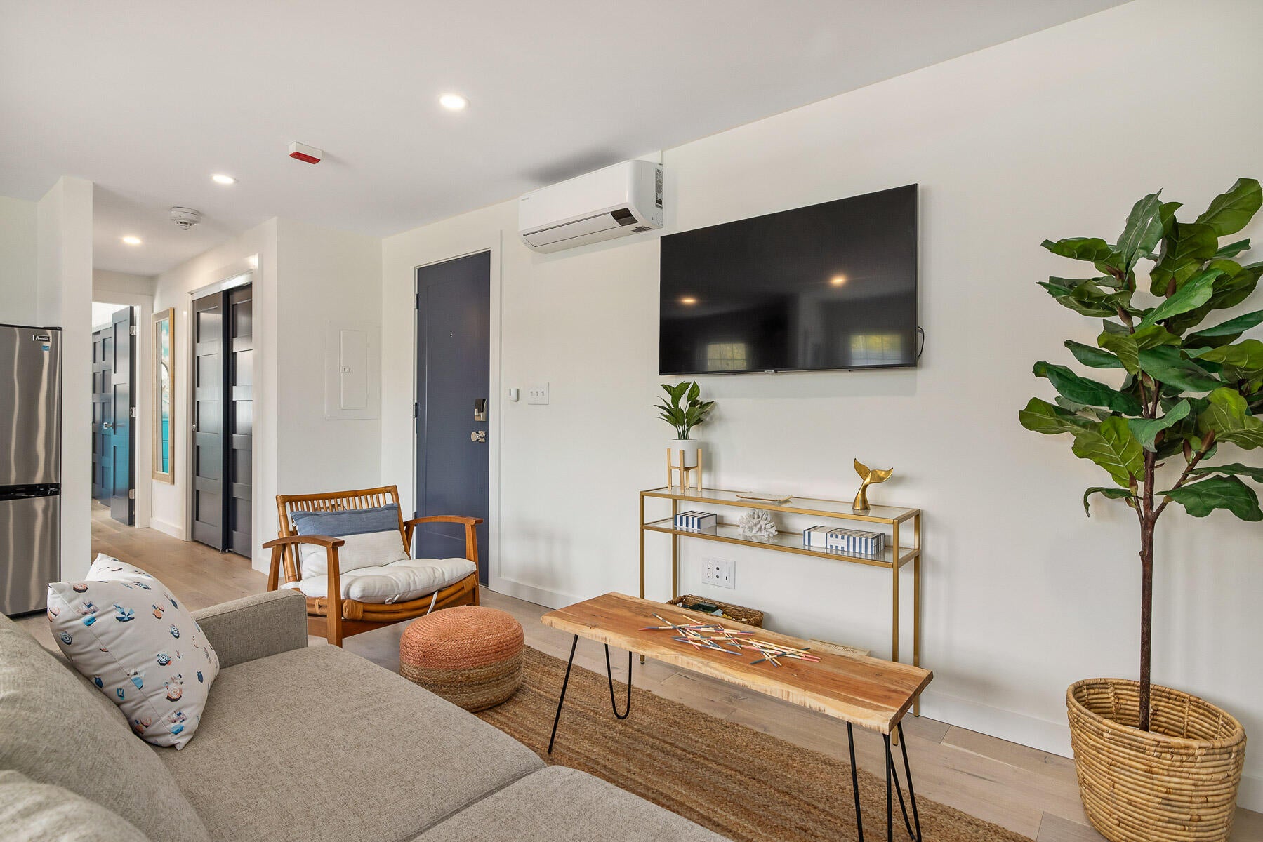 20 Shore Road 2B