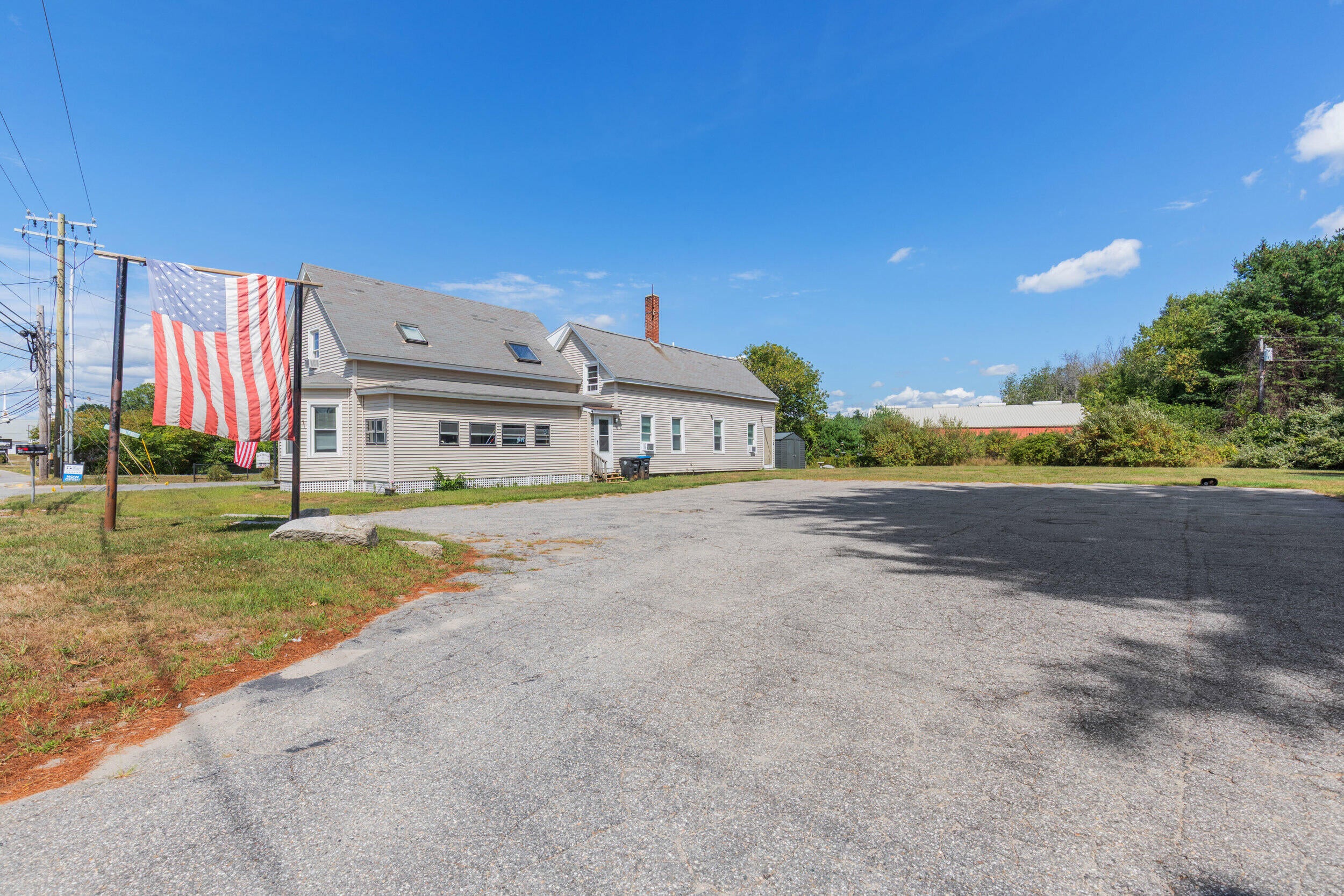 705 Roosevelt Trail
