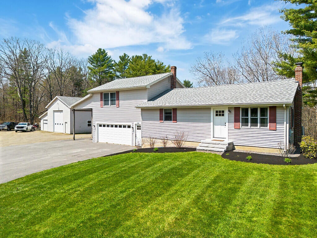 Photo of 816 Riverside Drive, Augusta, ME 04330 (MLS # 1661351)