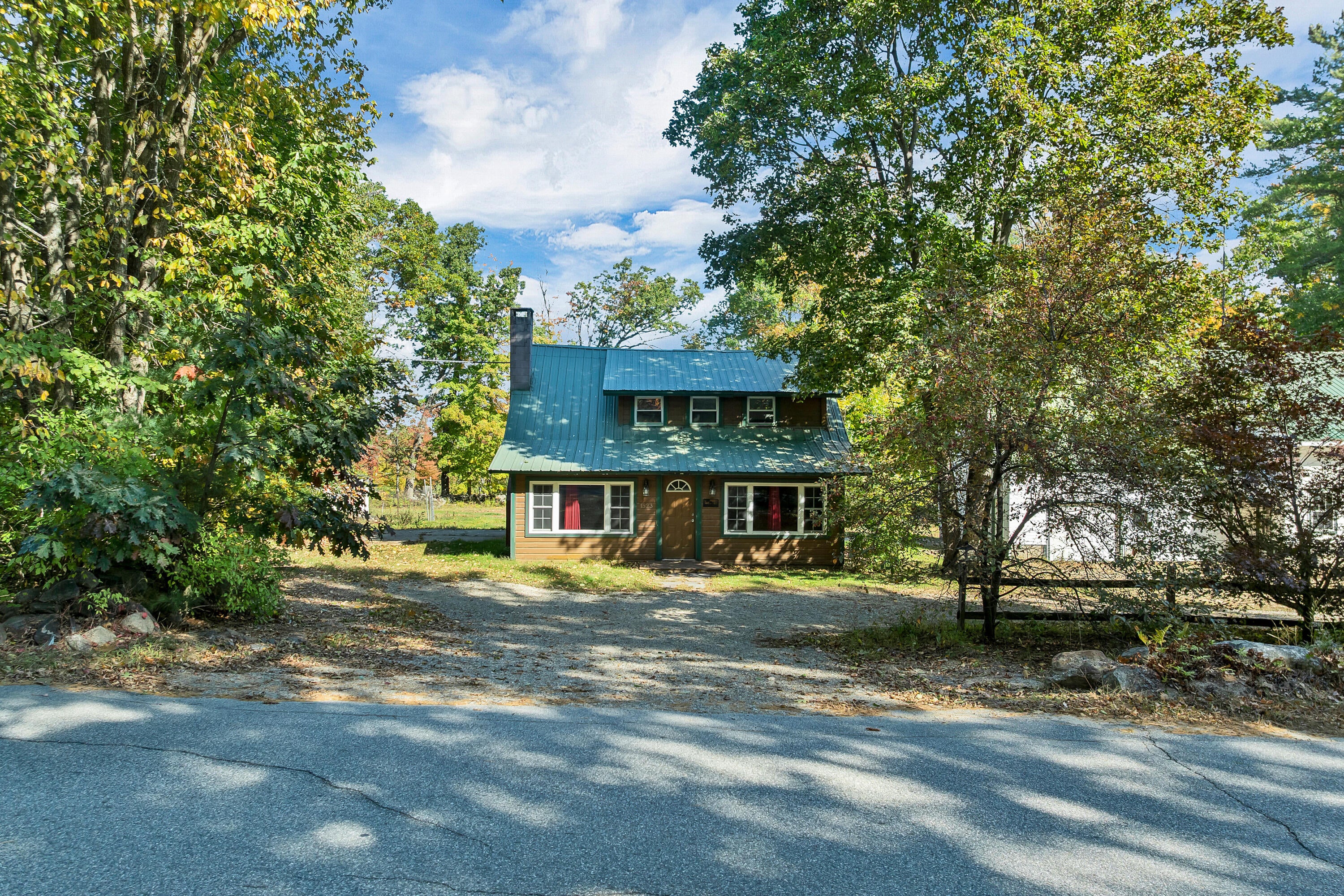 1523 Acton Ridge Road