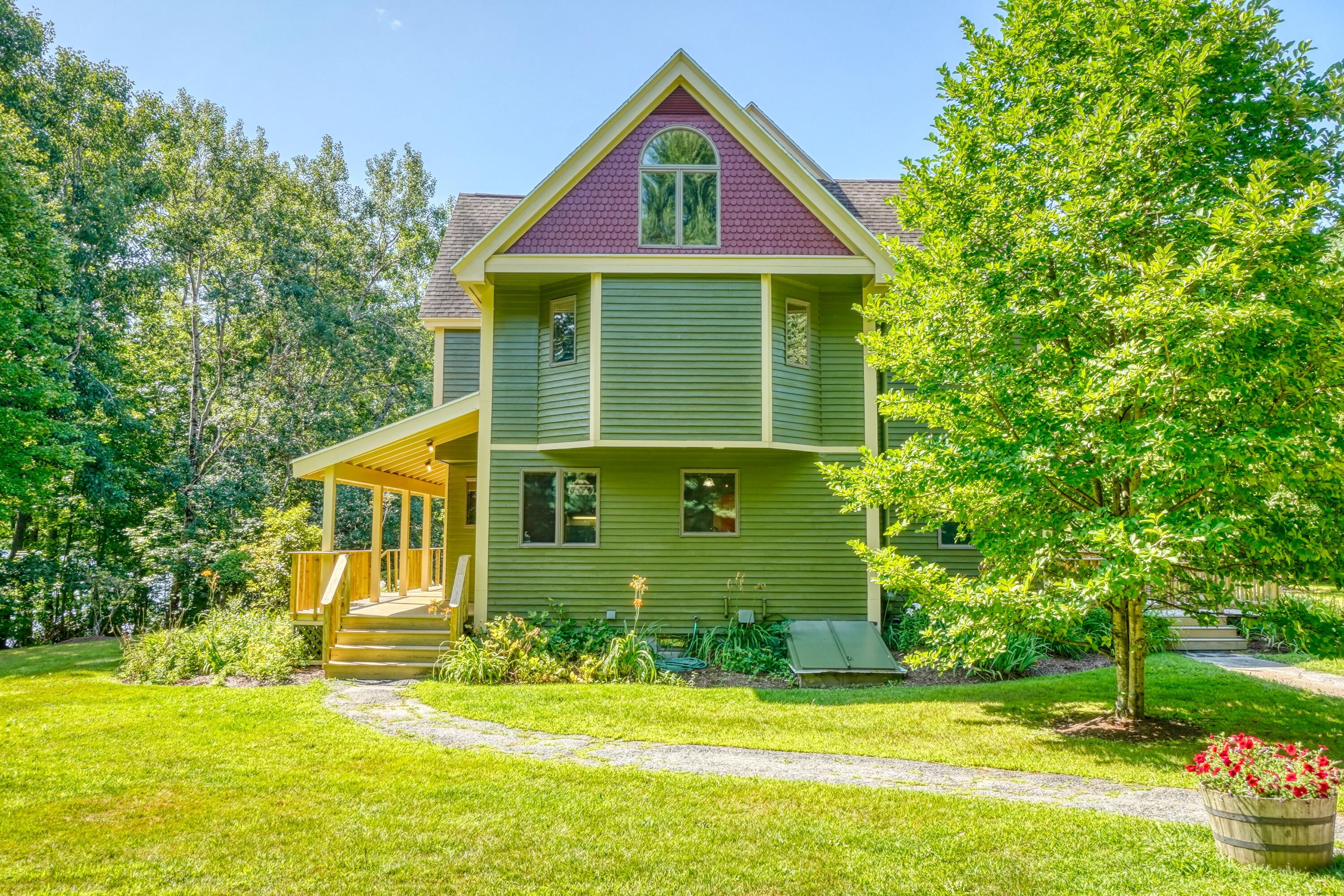 640 Neck Road