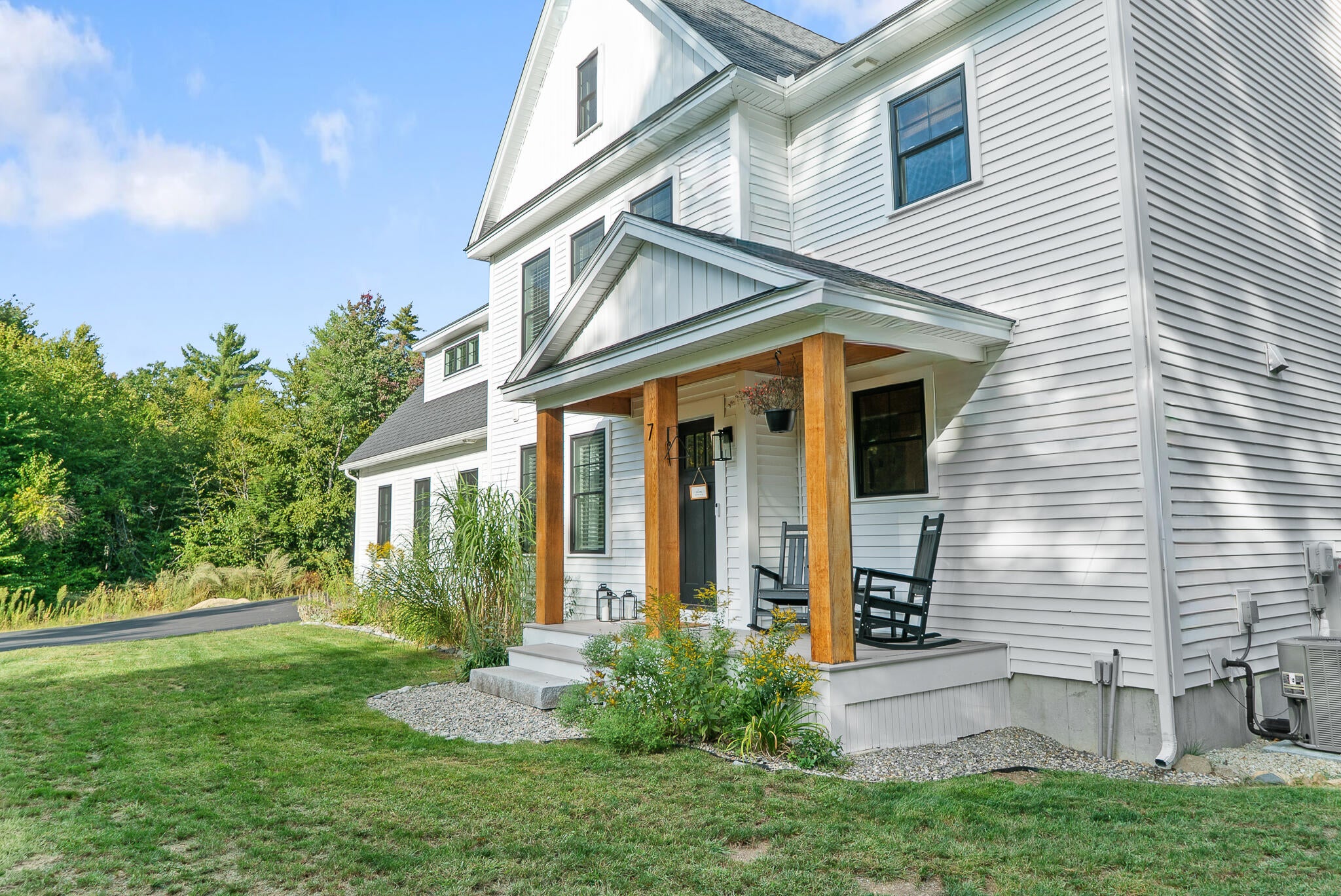 7 Josiah Currier Road