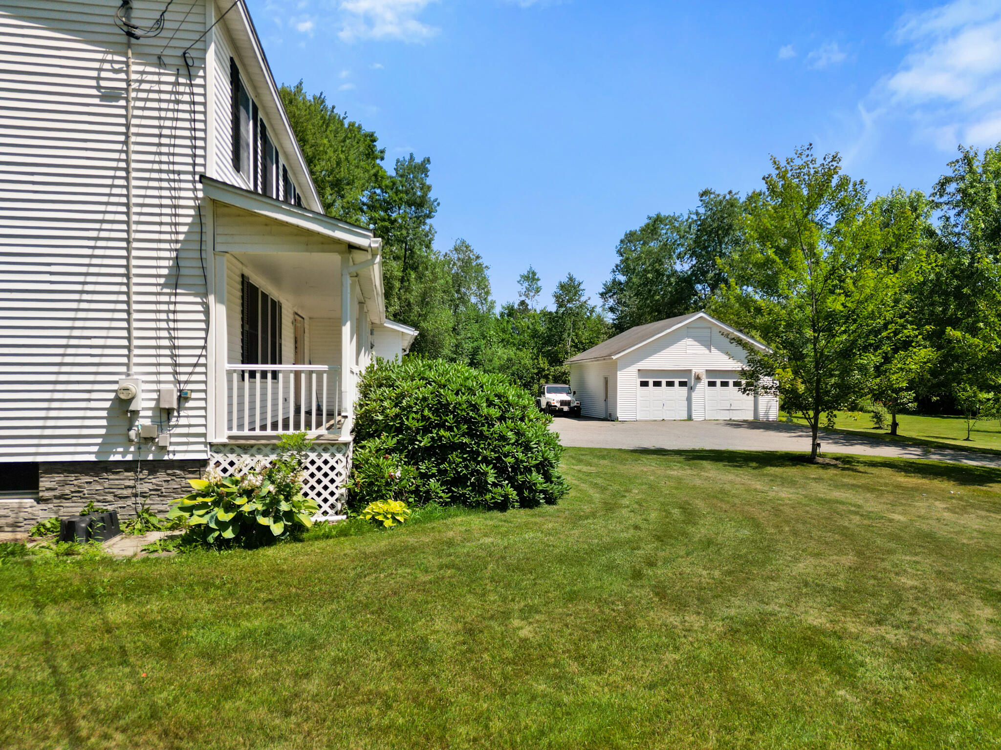 352 Madawaska Avenue