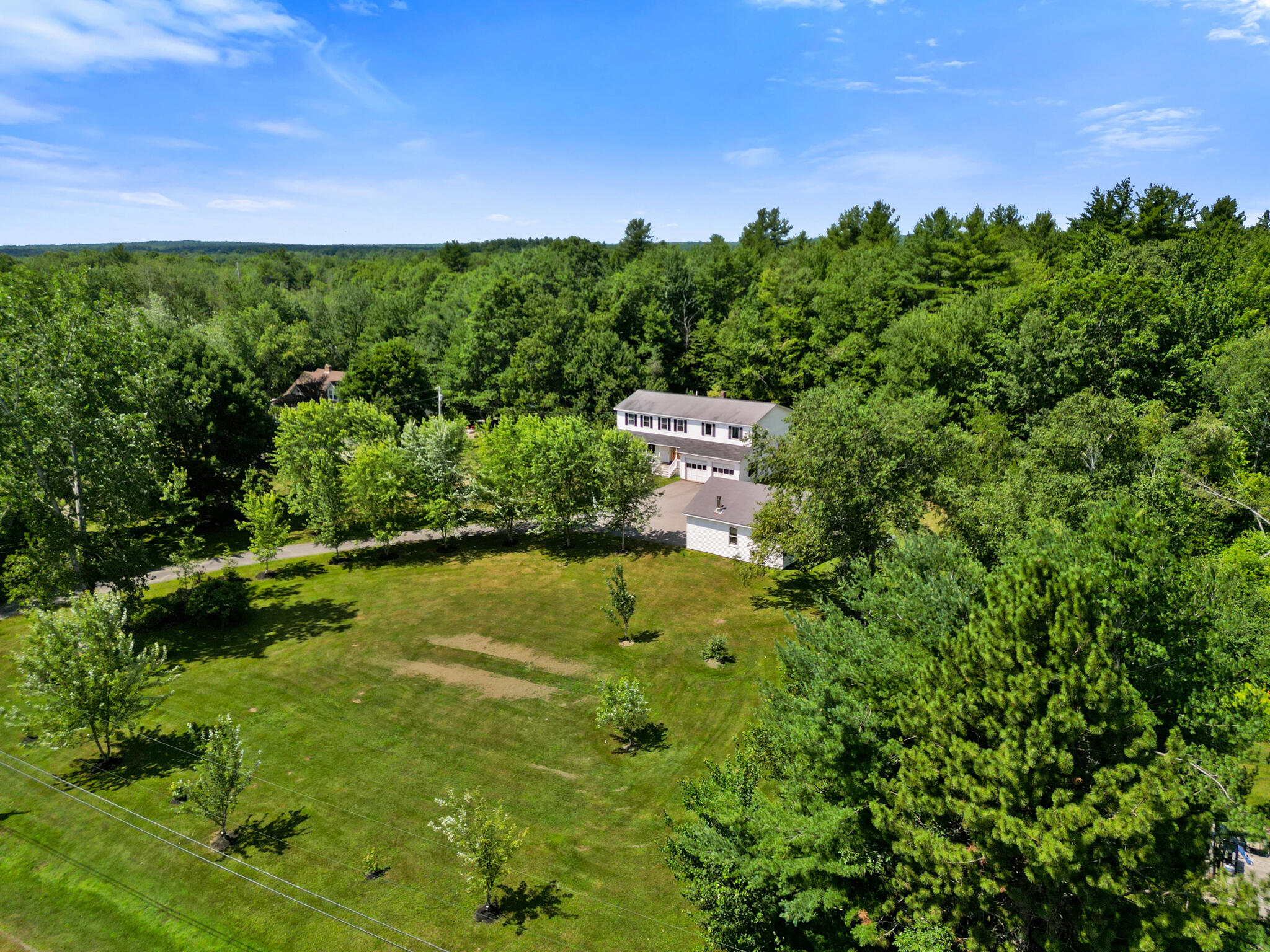 352 Madawaska Avenue