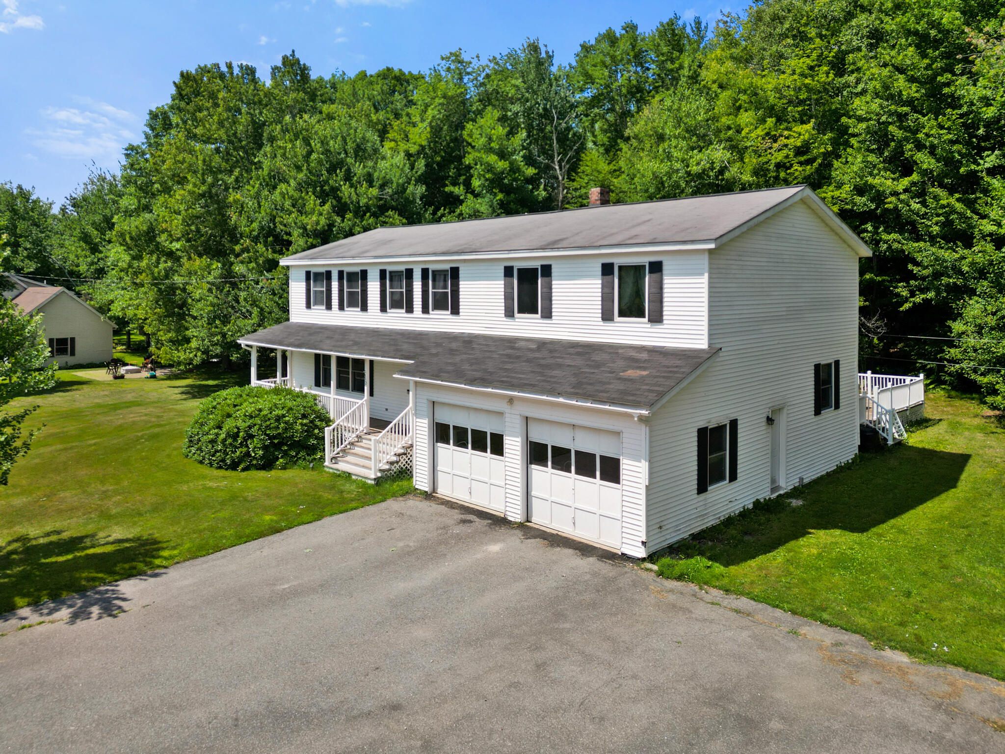352 Madawaska Avenue