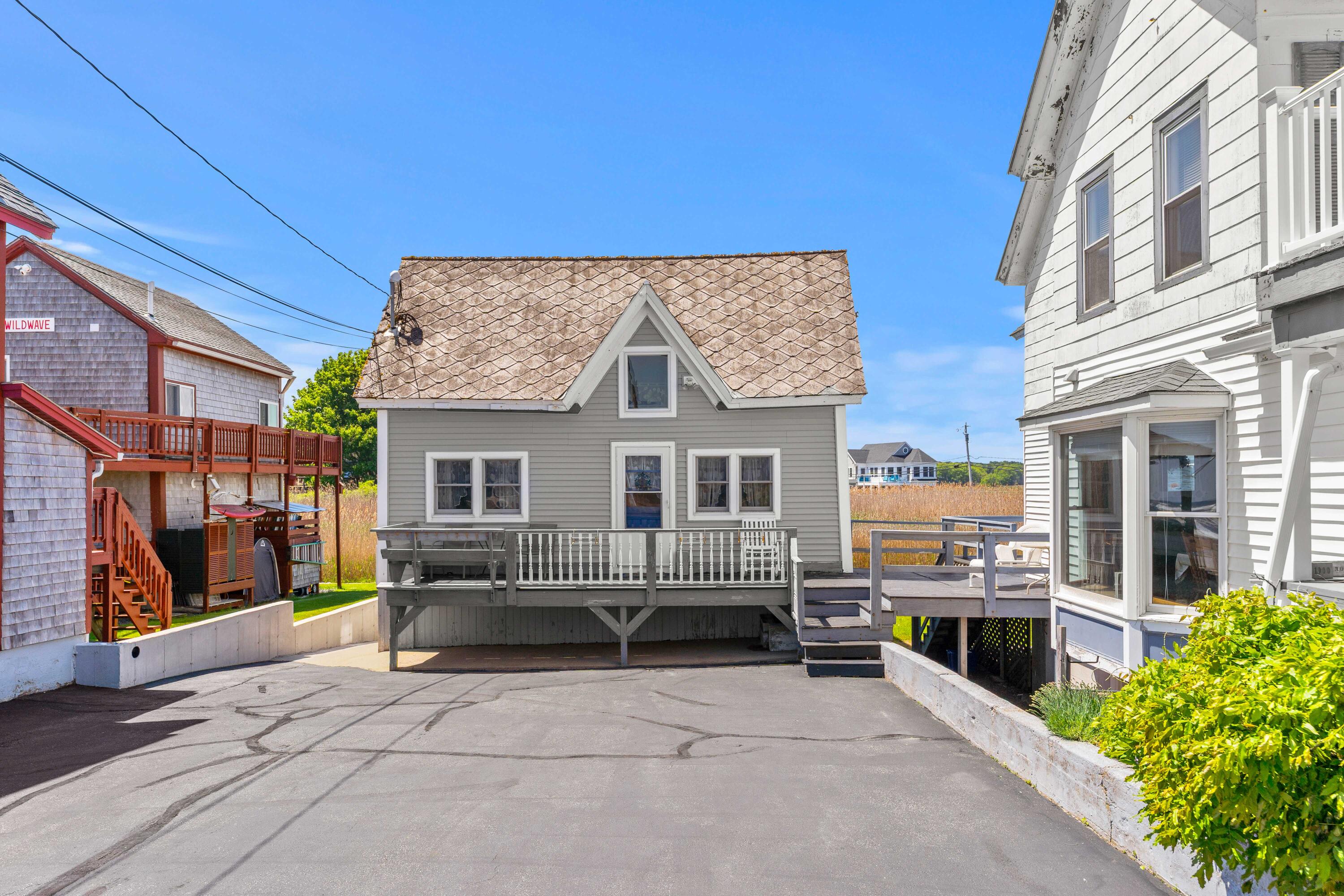 403 Webhannet Drive