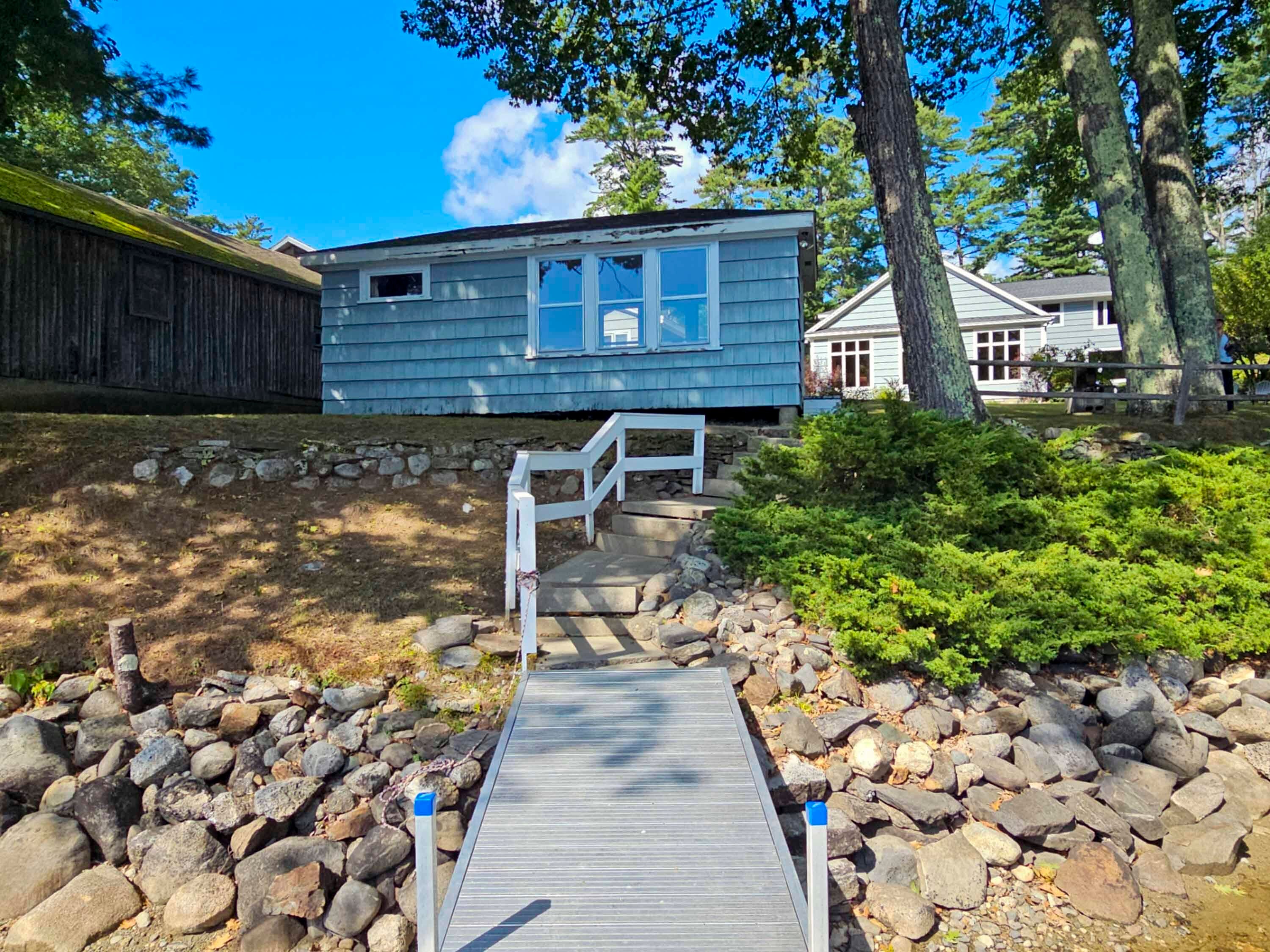 167 Narrows Pond Road