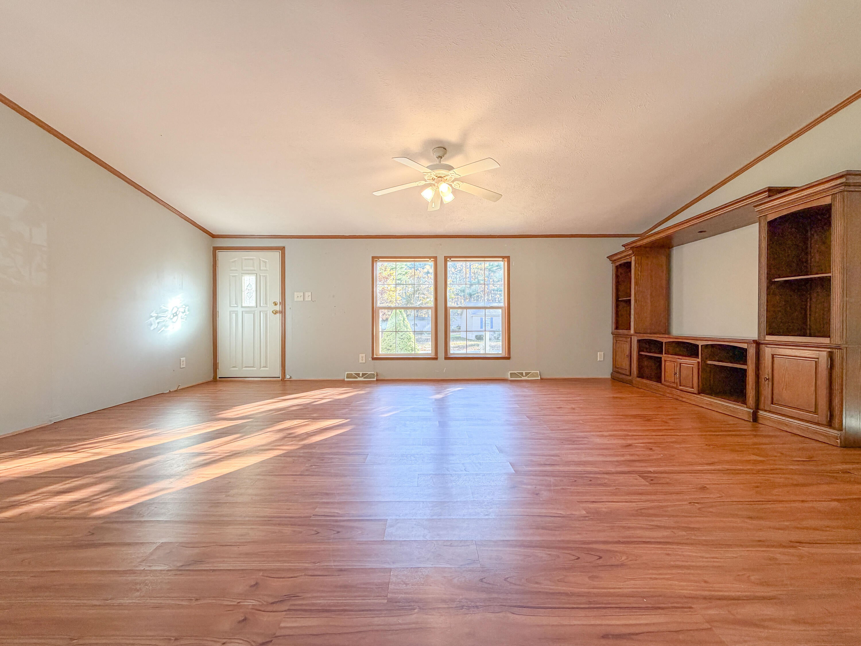 27 Deer Hill Avenue