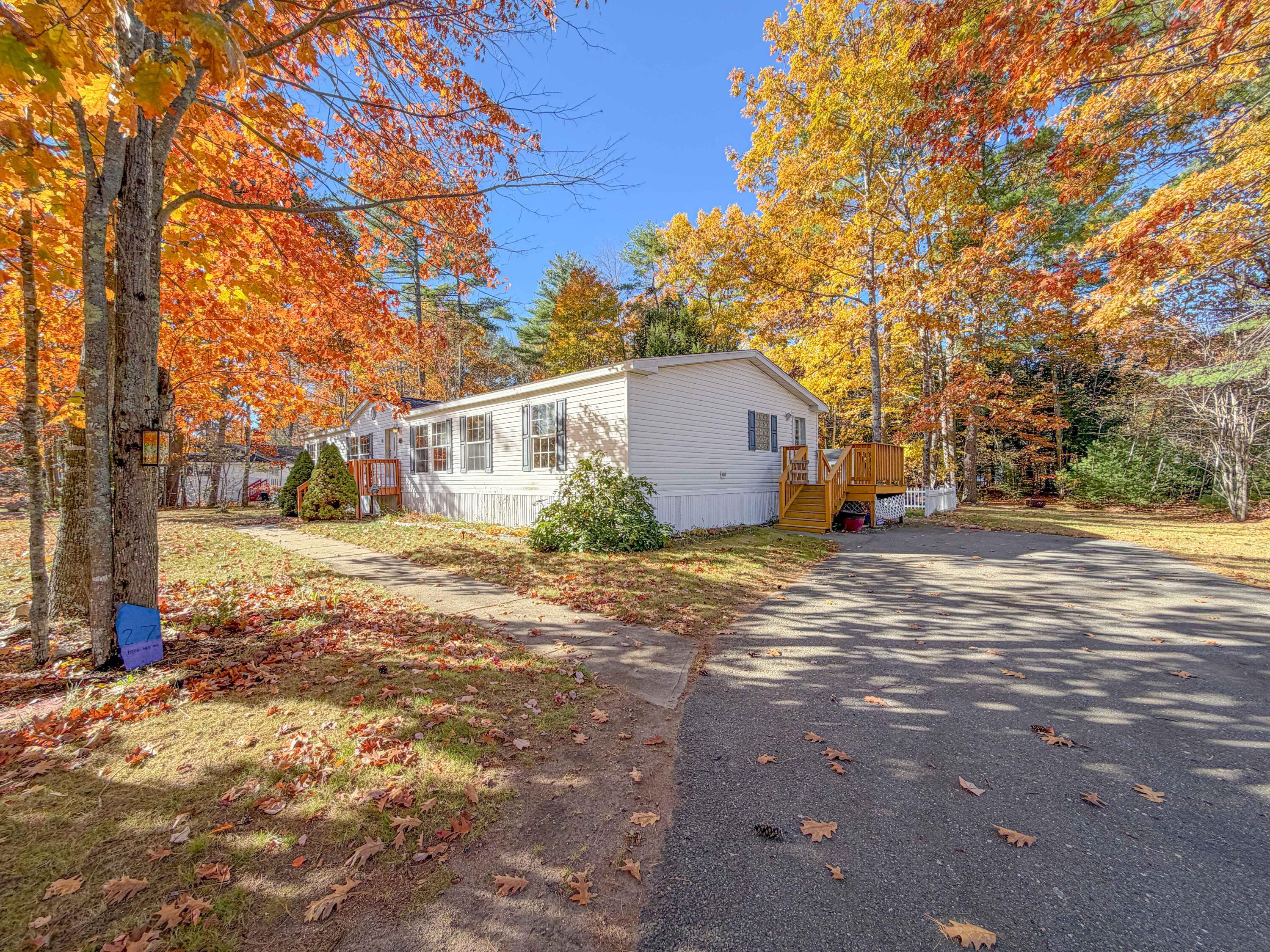 27 Deer Hill Avenue