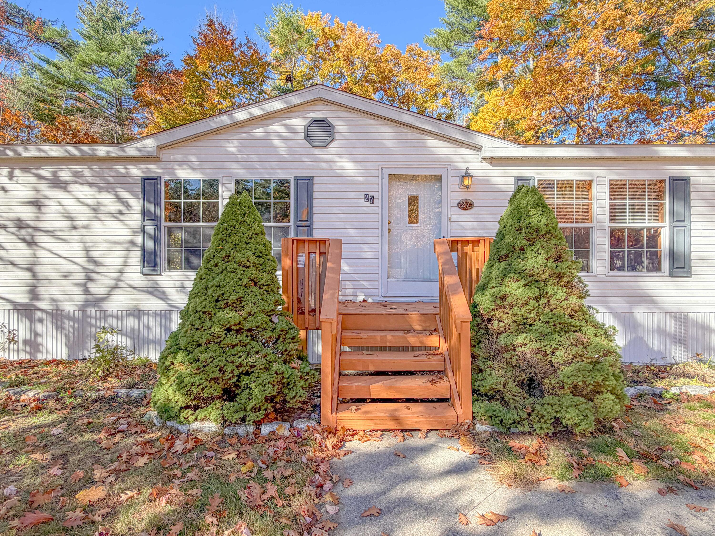 27 Deer Hill Avenue