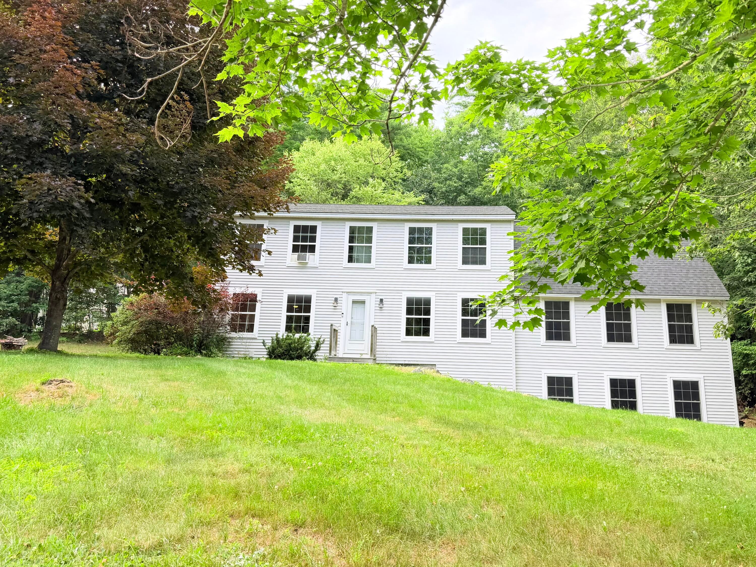 9 Monroe Drive