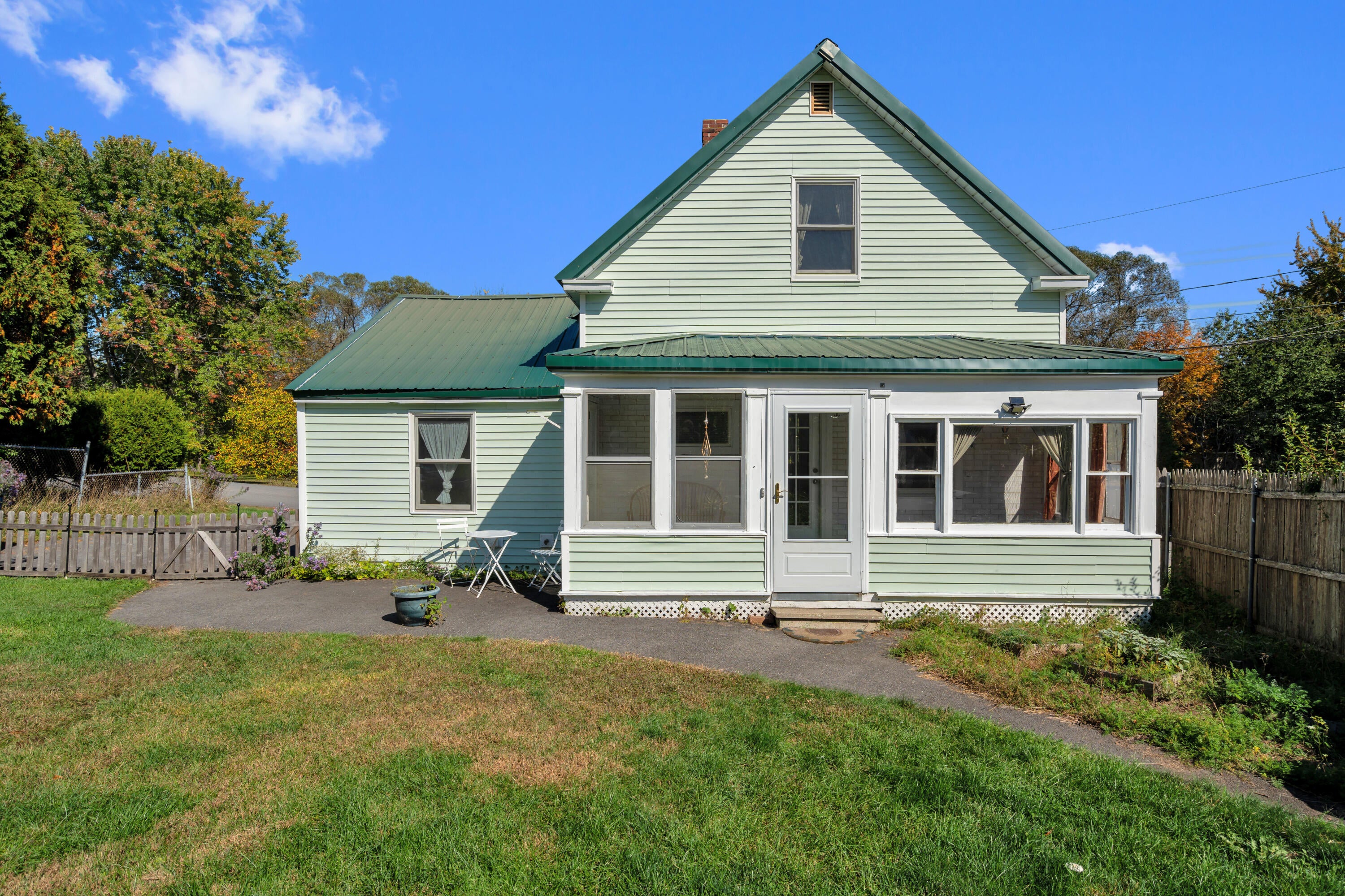 13 Johnson Street