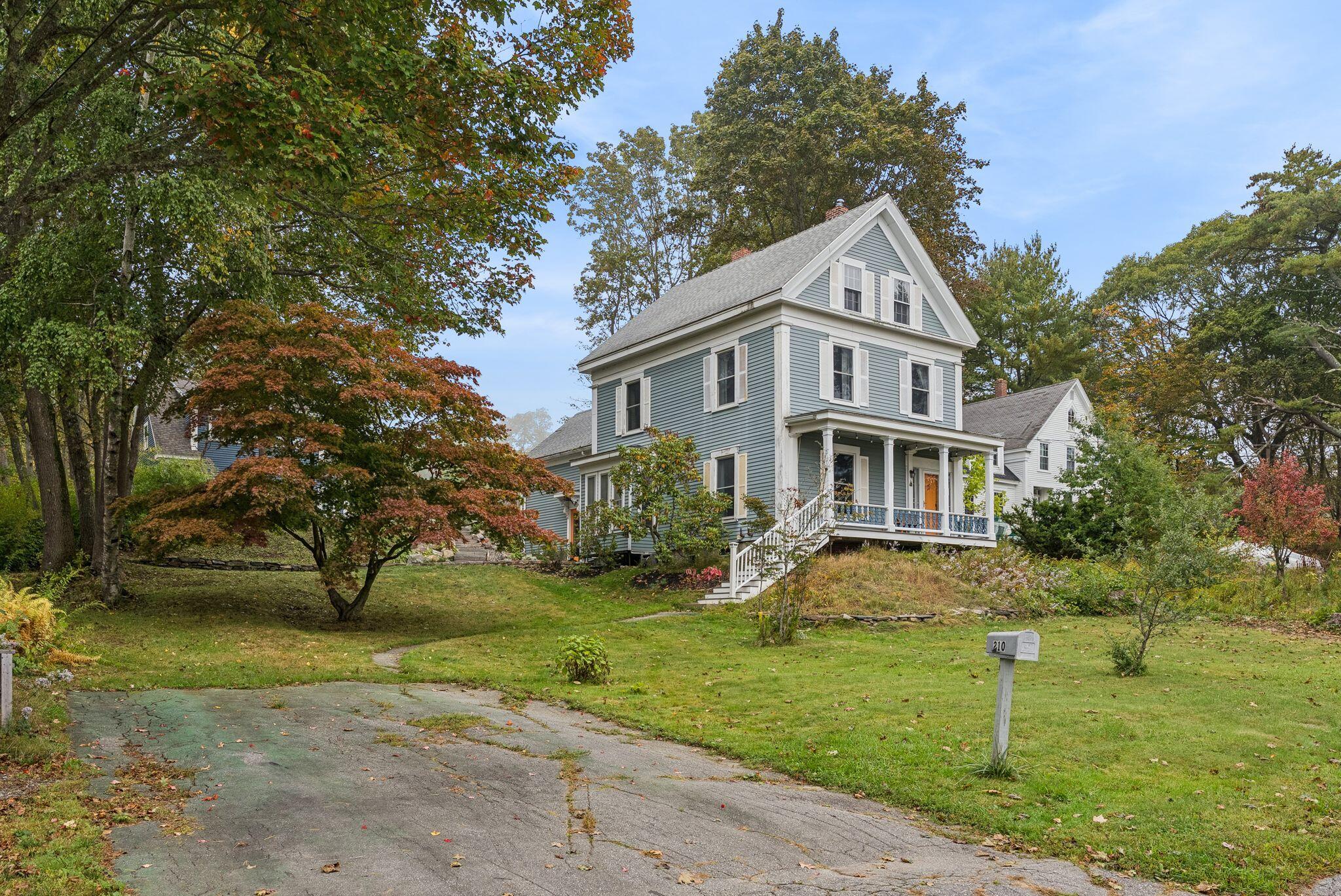210 Washington Street