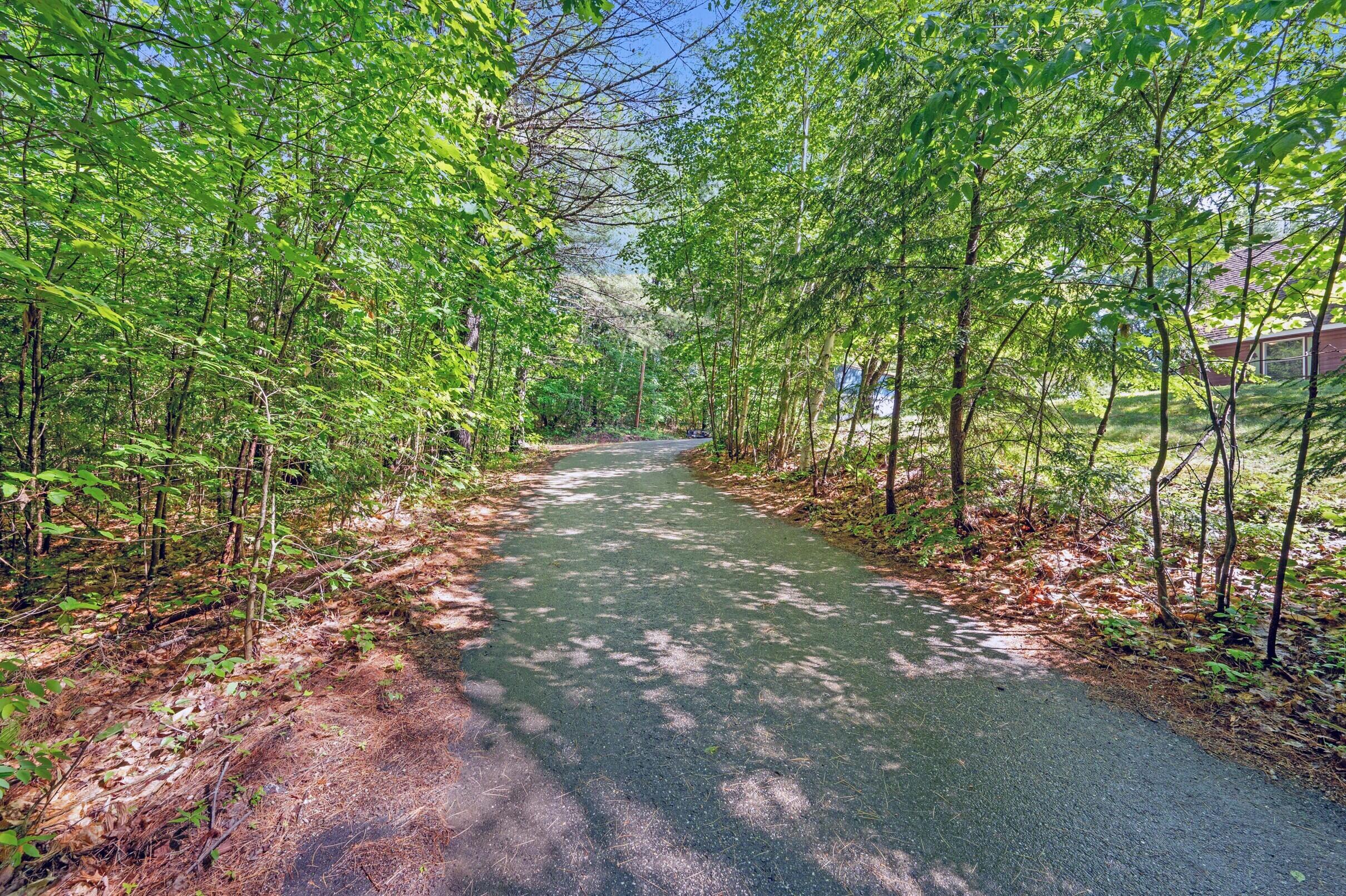 37 Holt Road