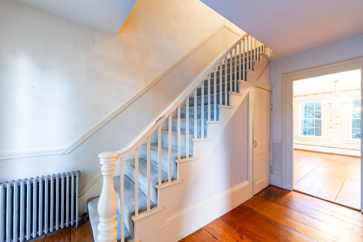 532 E Elm Street