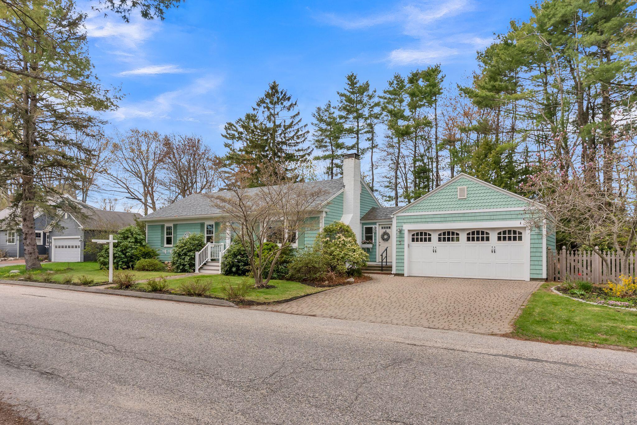 3 Whitney Road