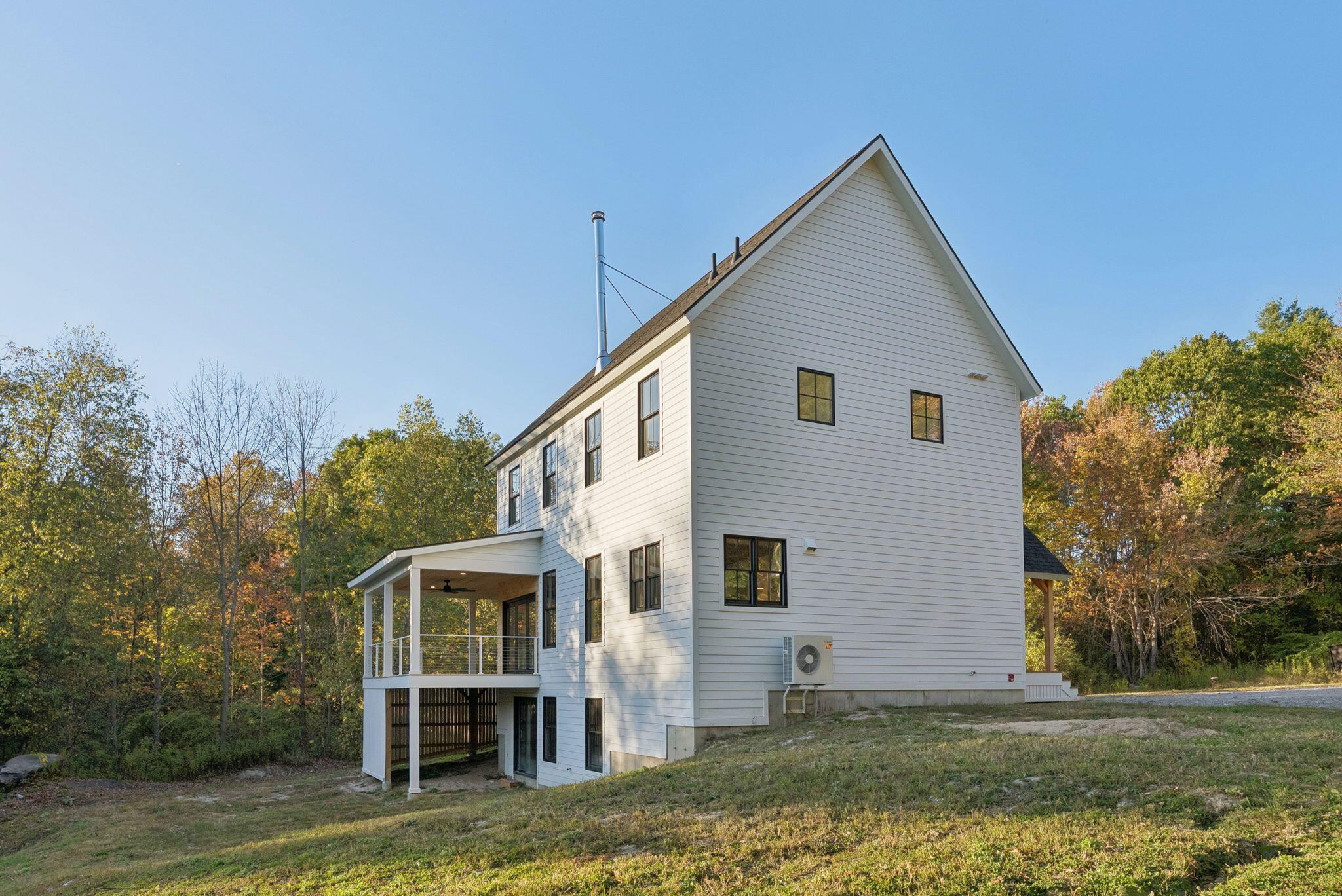 4 Oramel Avenue