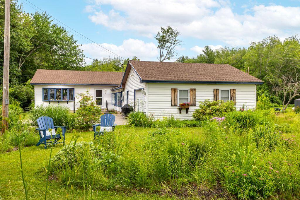 3 Willow Lane